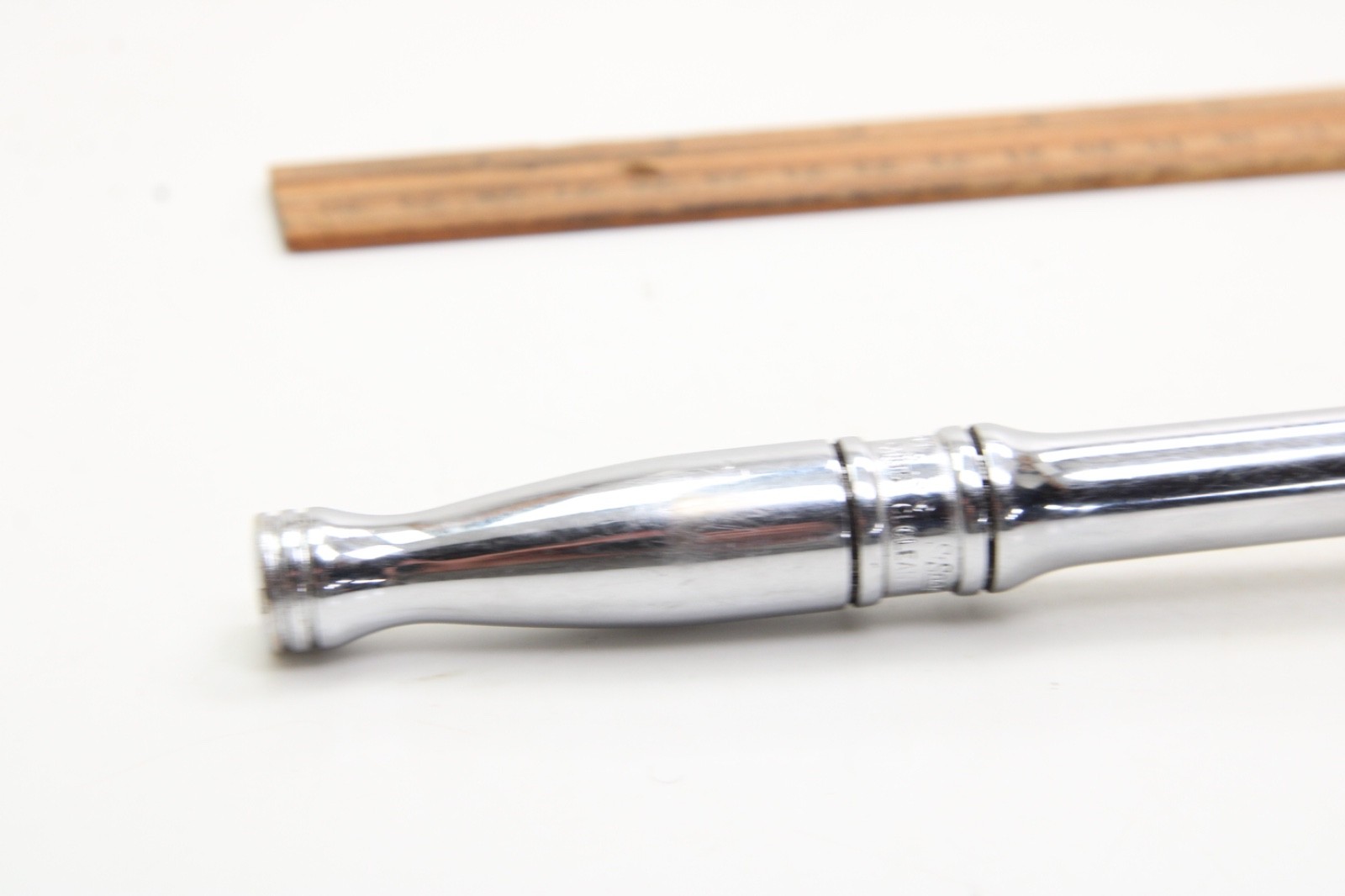 Snap-On F748 3/8″ Drive 10″ Long Standard Handle Round Swivel Head Ratchet USA