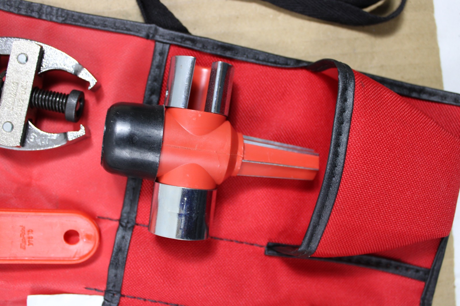 SNAP ON TOOLS 2005-BS-K 5 PIECE BATTERY TOOL SET IN POUCH