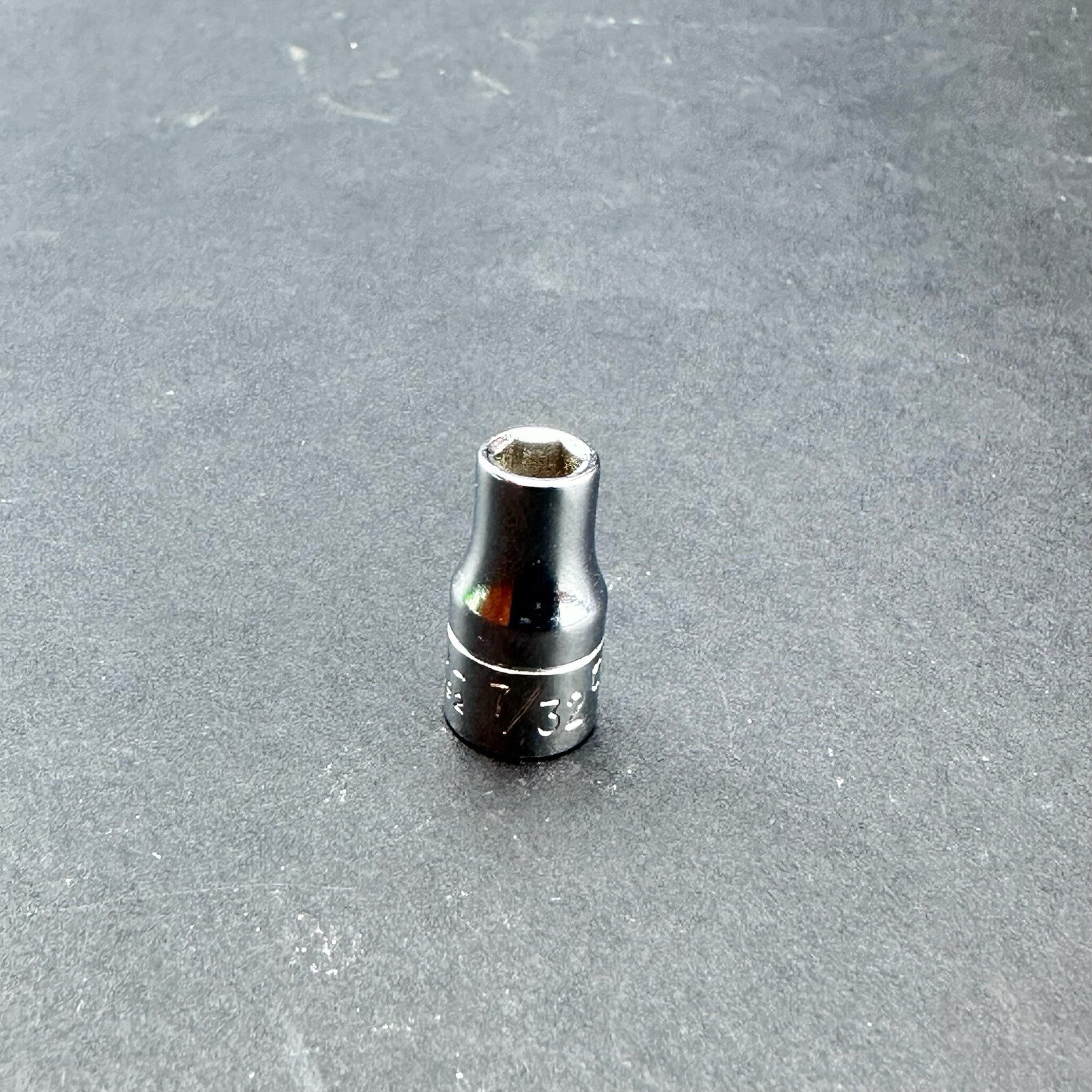 Craftsman USA 7/32 SAE 1/4 Drive 6 Point Shallow Socket CMMT43492