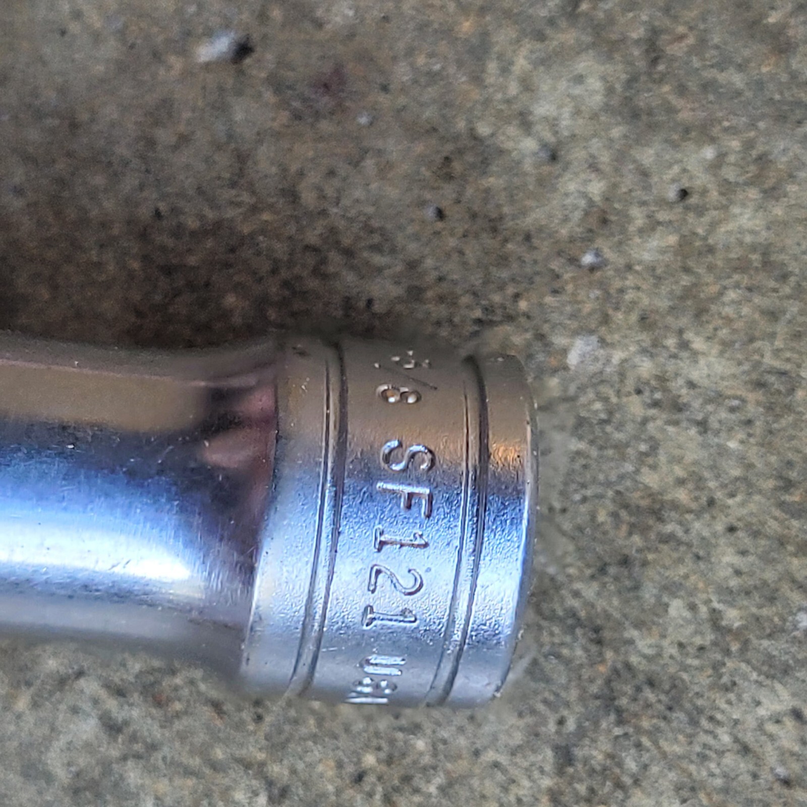 Snap-on Tools SF121 3/8″ SAE Socket 3/8″ Drive 12pt Deep Standard Chrome Socket