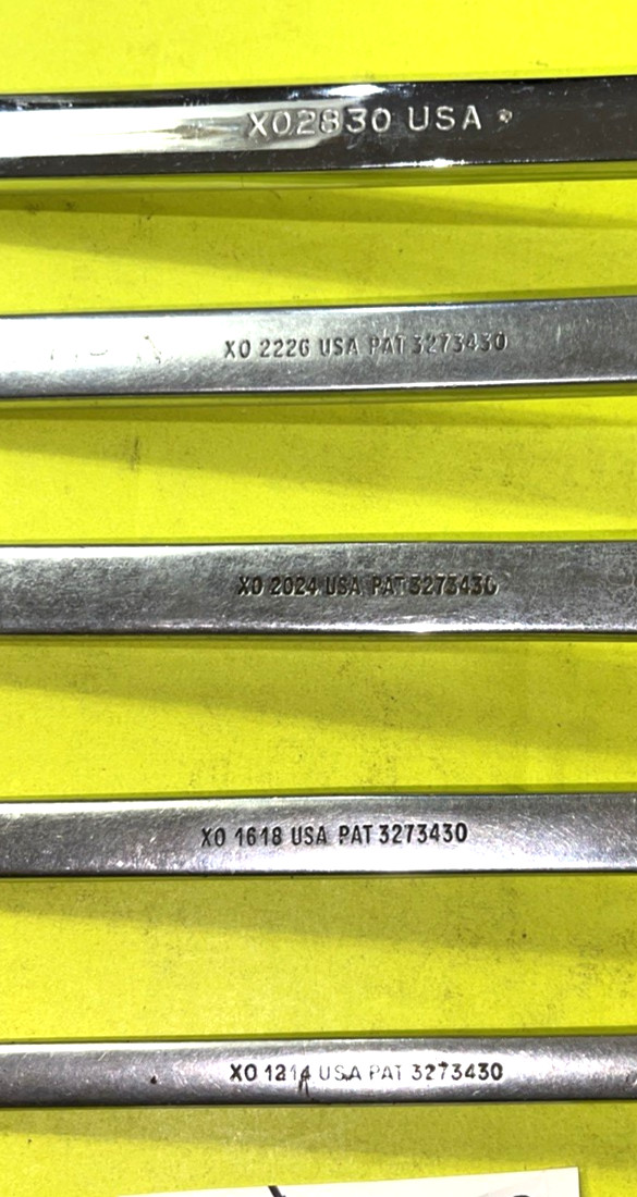 SNAP-ON TOOLS 5 PIECE SAE. DEEP OFF-SET BOX-END WRENCH SET 3/8 TO 15/16
