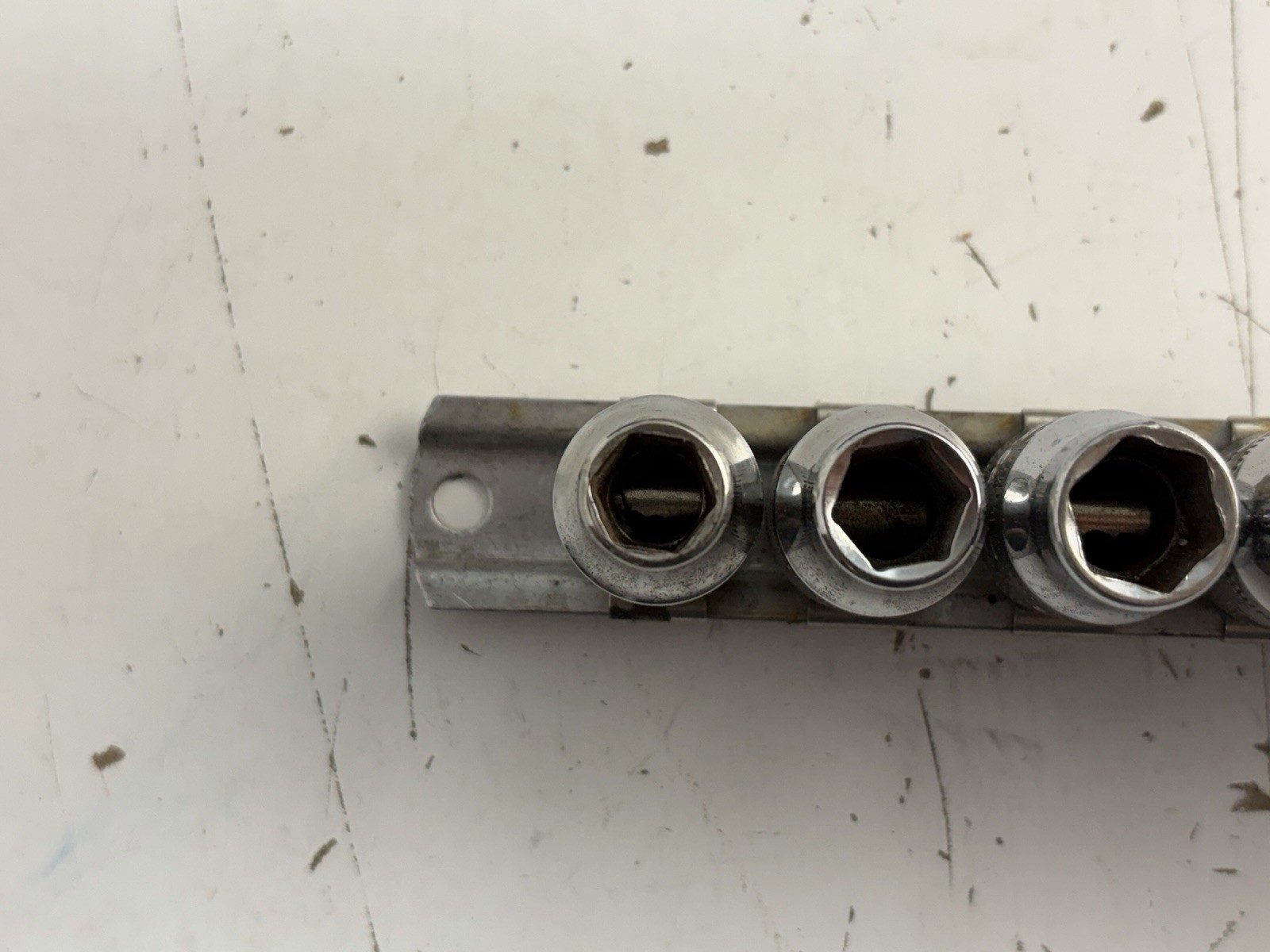 Snap on 3/8dr 6pt Shallow FSM191 – FSM81 W/rail & Clips 212FSMY