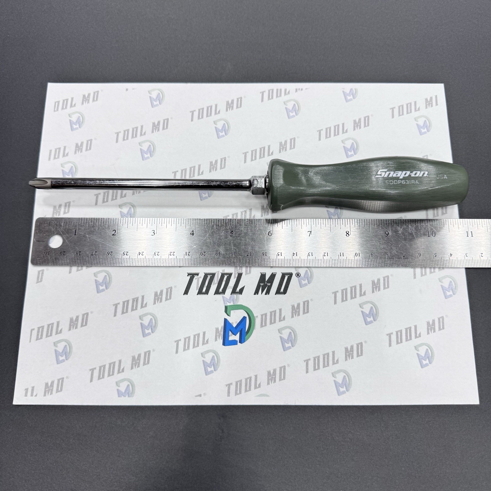 Snap-on Tools USA NEW RARE 2pc COMBAT GREEN Hard Handle Screwdriver Set SDD8A