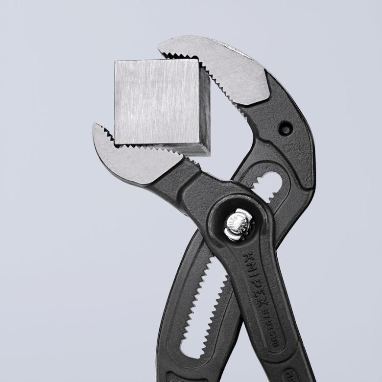 Knipex Cobra Water Pump Pliers 87-01-560 Plastic Grip 22″ 560mm 8701560