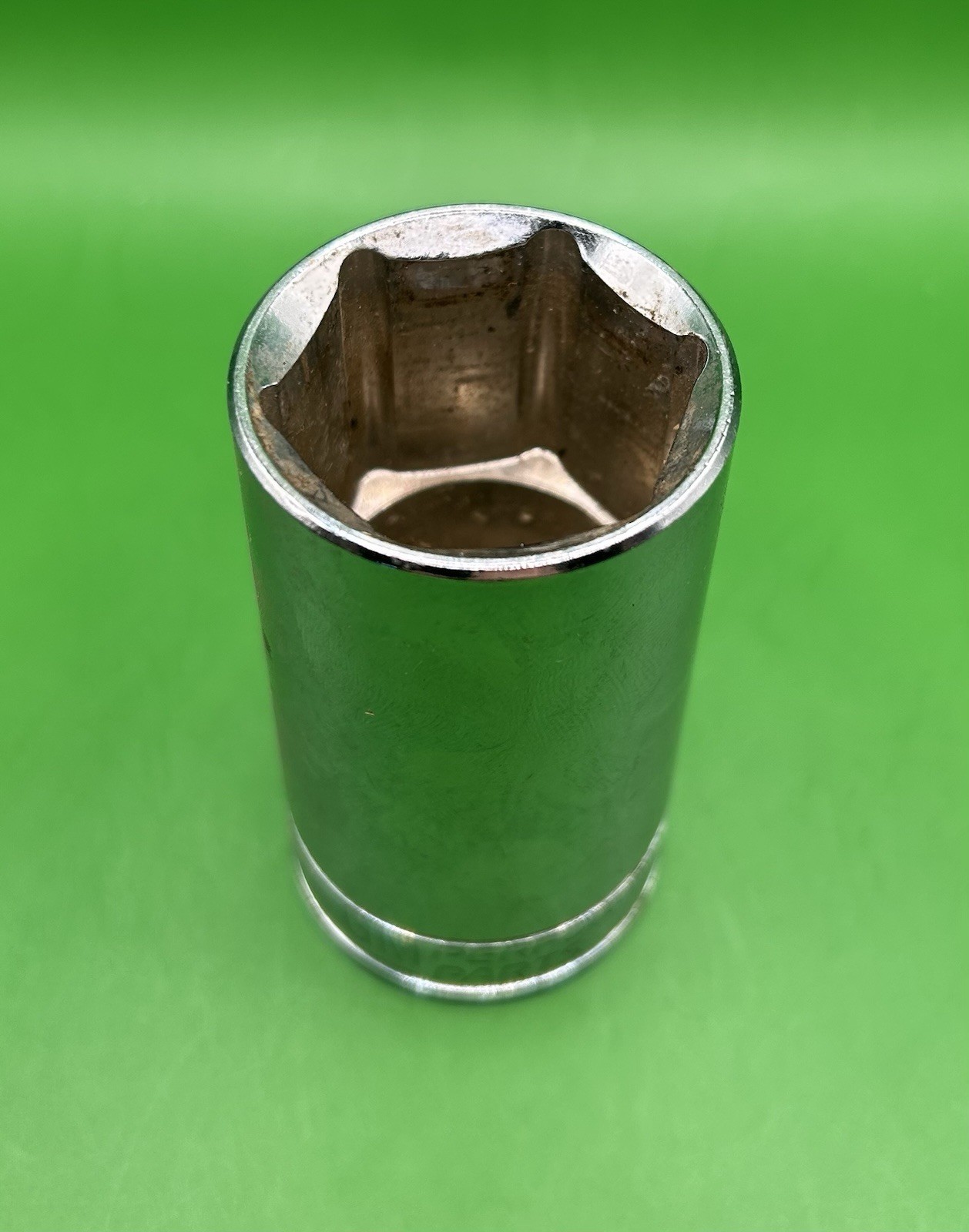 Vintage GM Performance Parts 37240 Deep Socket 1-1/4″ 1/2″ Drive 6-Point Chrome