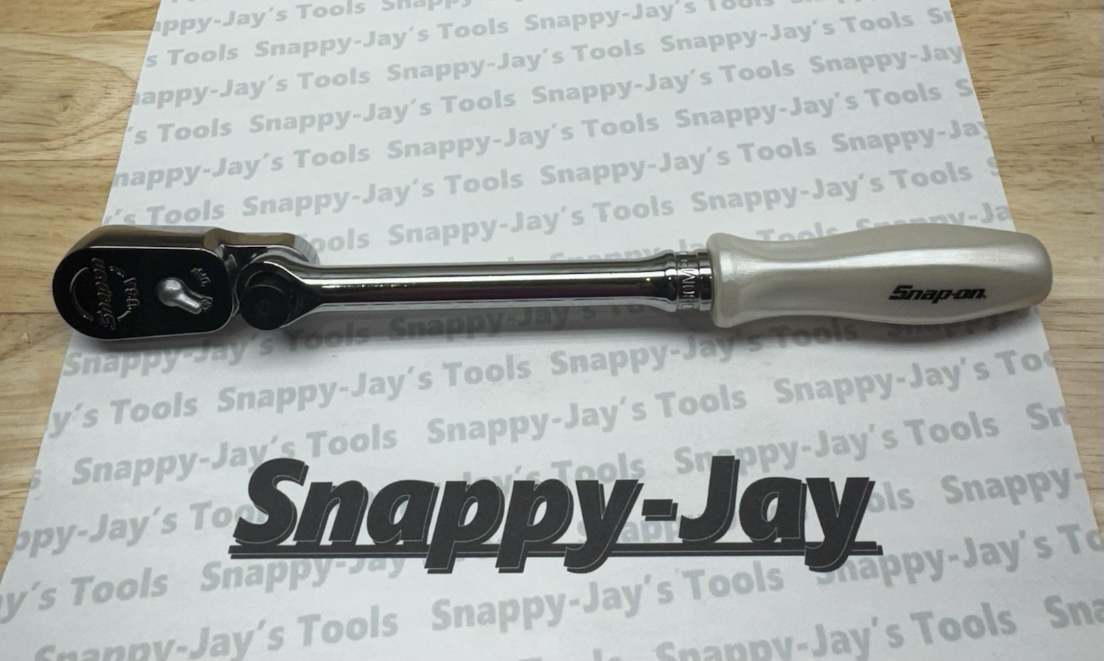 Snap-on Tools PEARL WHITE 3/8″ Drive Hard Grip Multi-Position Ratchet FHD80MPPW