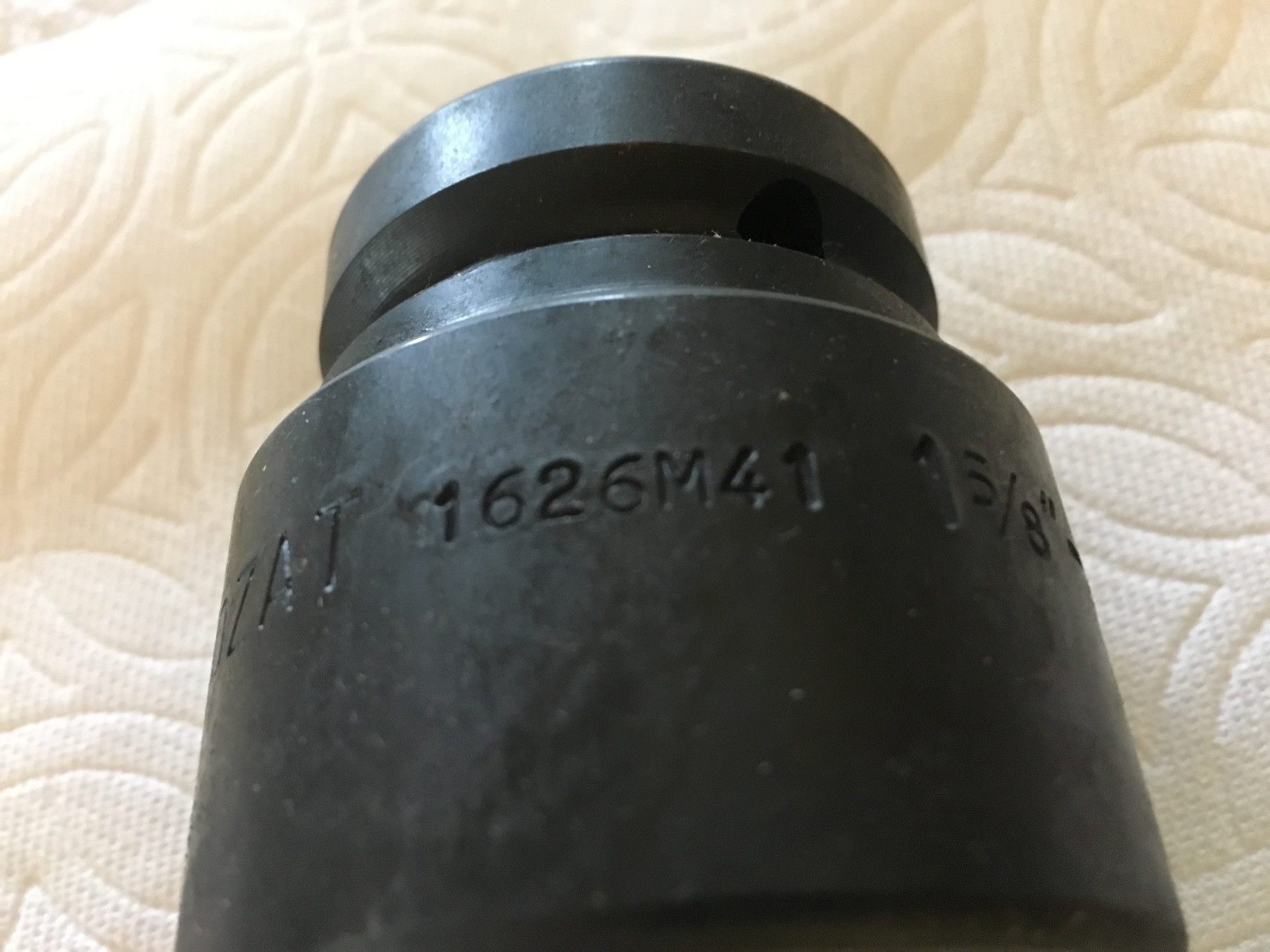 OZAT 1626M41 – 1″ Drive – 6 Point 1-5/8″-41mm Short Impact Socket Black