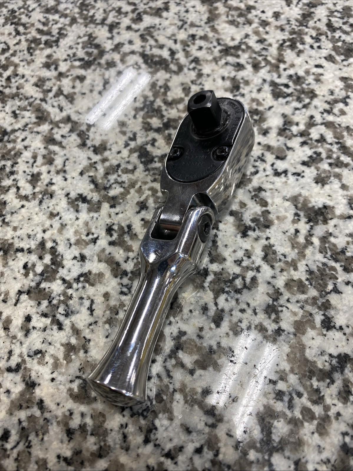 Snap-on Tools USA 3/8″ Drive Stubby Quick Release Flex Head Ratchet FRKF80A