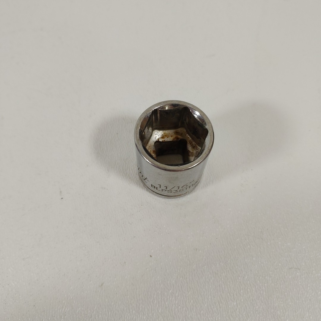 Blue Point Tools BLPS381116 6 Point 3/8″ Drive 11/16″ SAE Shallow Socket GUC