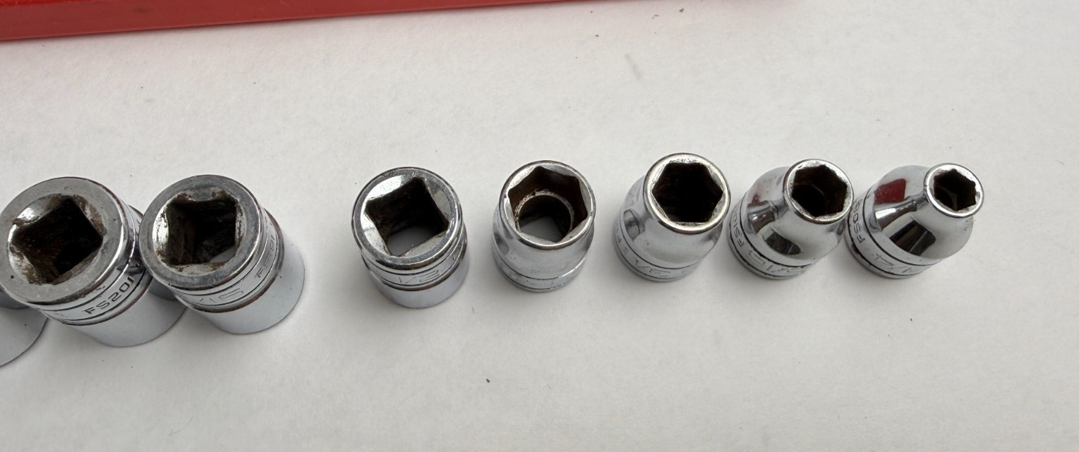 Snap-on Tools USA 24pc 3/8″ Drive SAE Chrome 6pt Shallow & Deep Socket Set