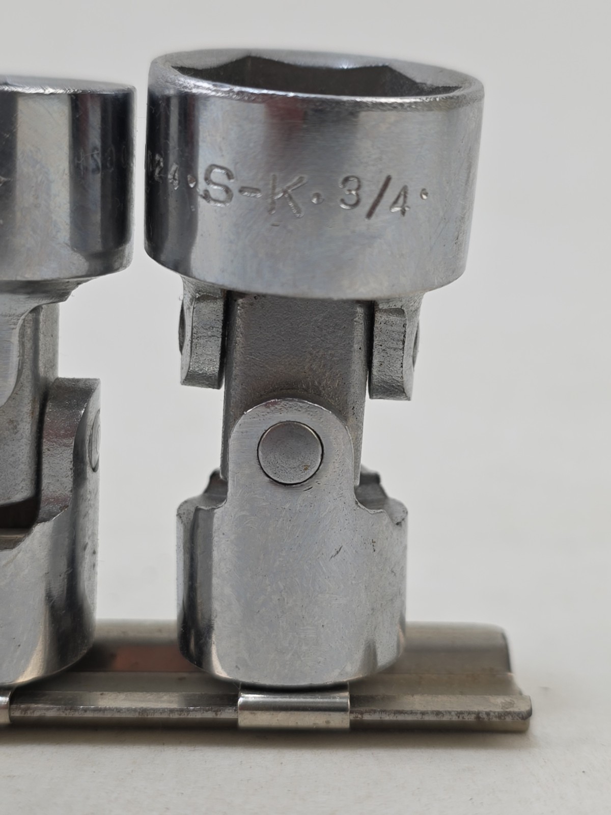 Vintage SK 3/8″ Drive SAE 7 Pc Swivel Universal Socket Set 3/8″-3/4″ USA NOS