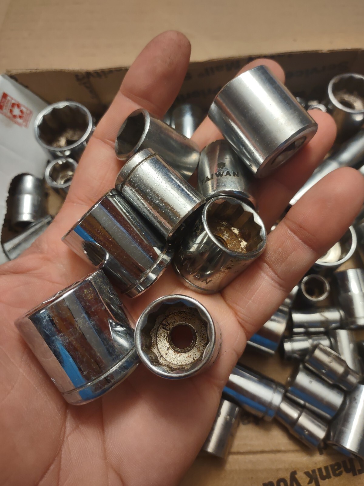 Sockets SAE Metric Assorted Drives & Points Mixed Brands All Are Made in Tiawan