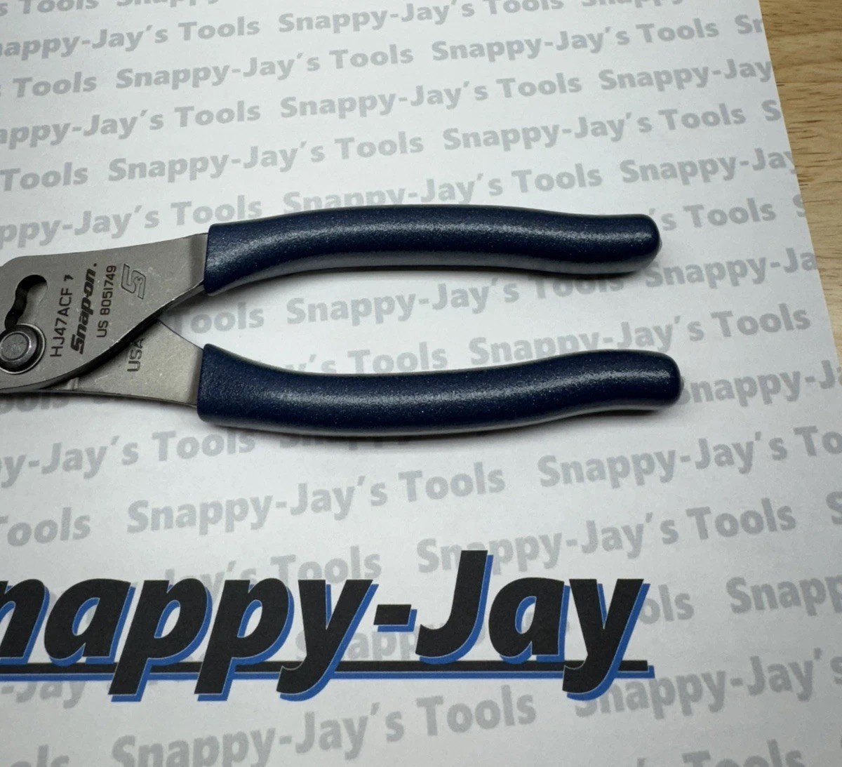 Snap-on Tools USA NEW STYLE POWER BLUE Soft Grip 8″ Flank Jaw Pliers HJ47ACFMB