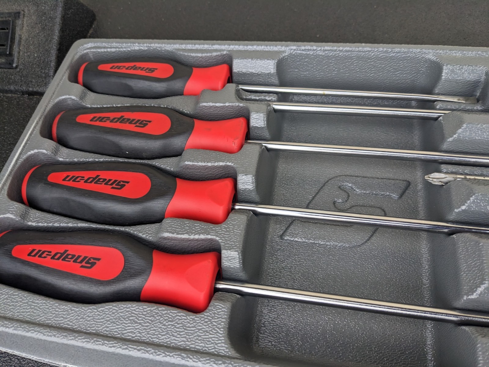 #bo456 Snap-on RED Instinct Soft Handled 8pc Cabinet Screwdriver Set SGDXL80B