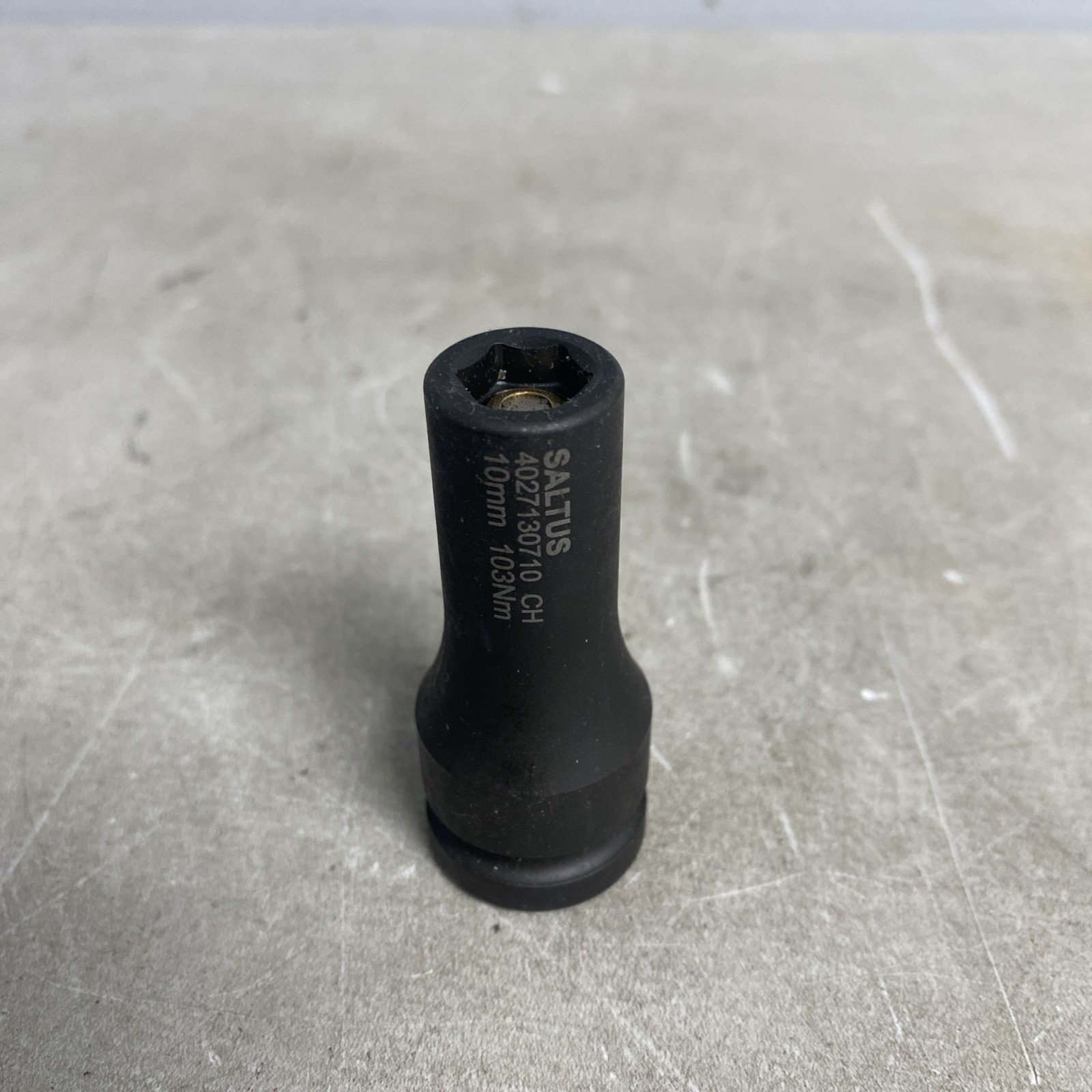 SALTUS 4027130710 | 10MM HEX POWER SOCKET | 1/2″ SQUARE DRIVE | SPRING MAGNET