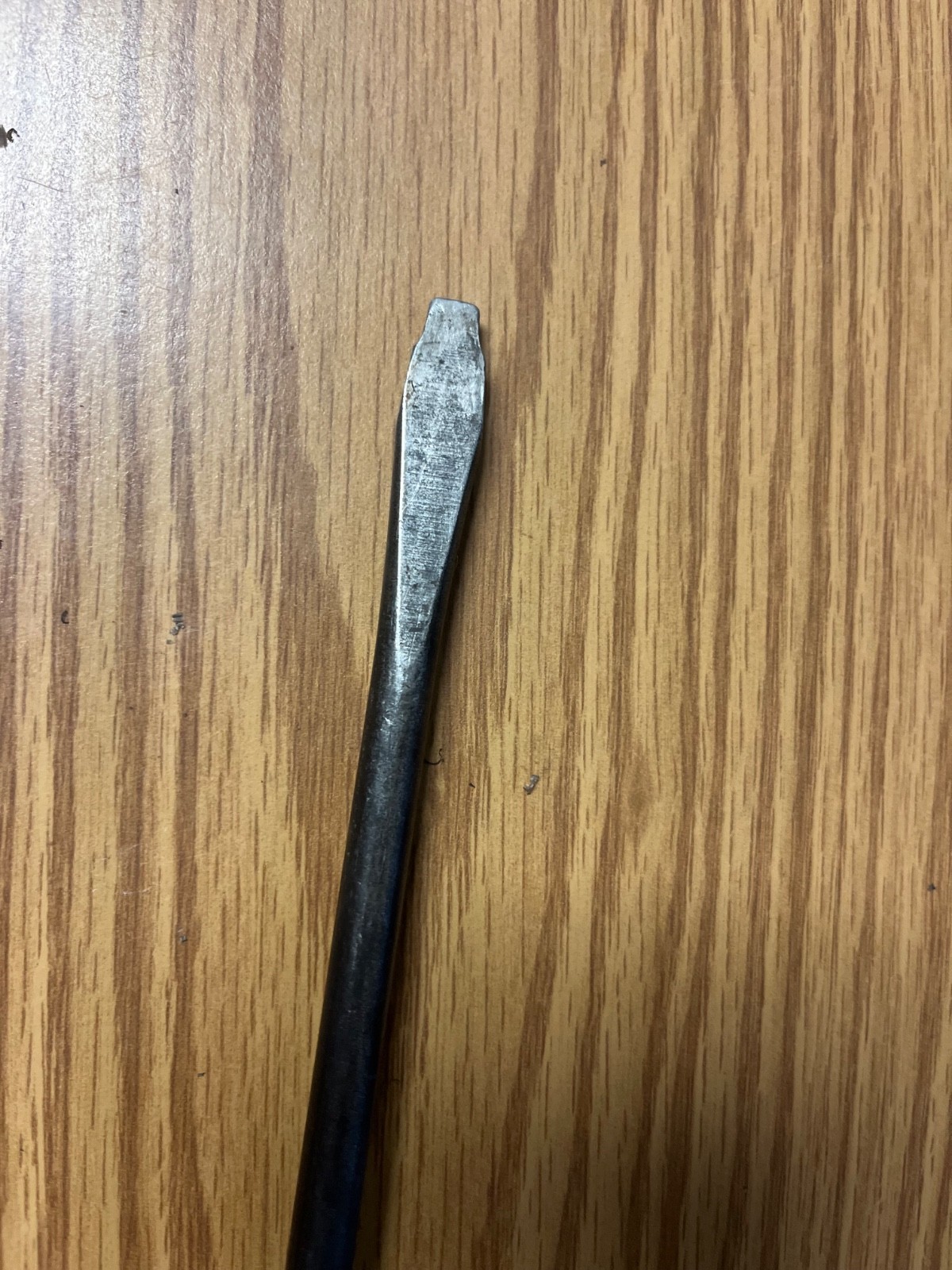 SNAP ON SSD422A – 25.25″ LONG BLACK HANDLE FLAT BLADE SCREWDRIVER – LOC# 272