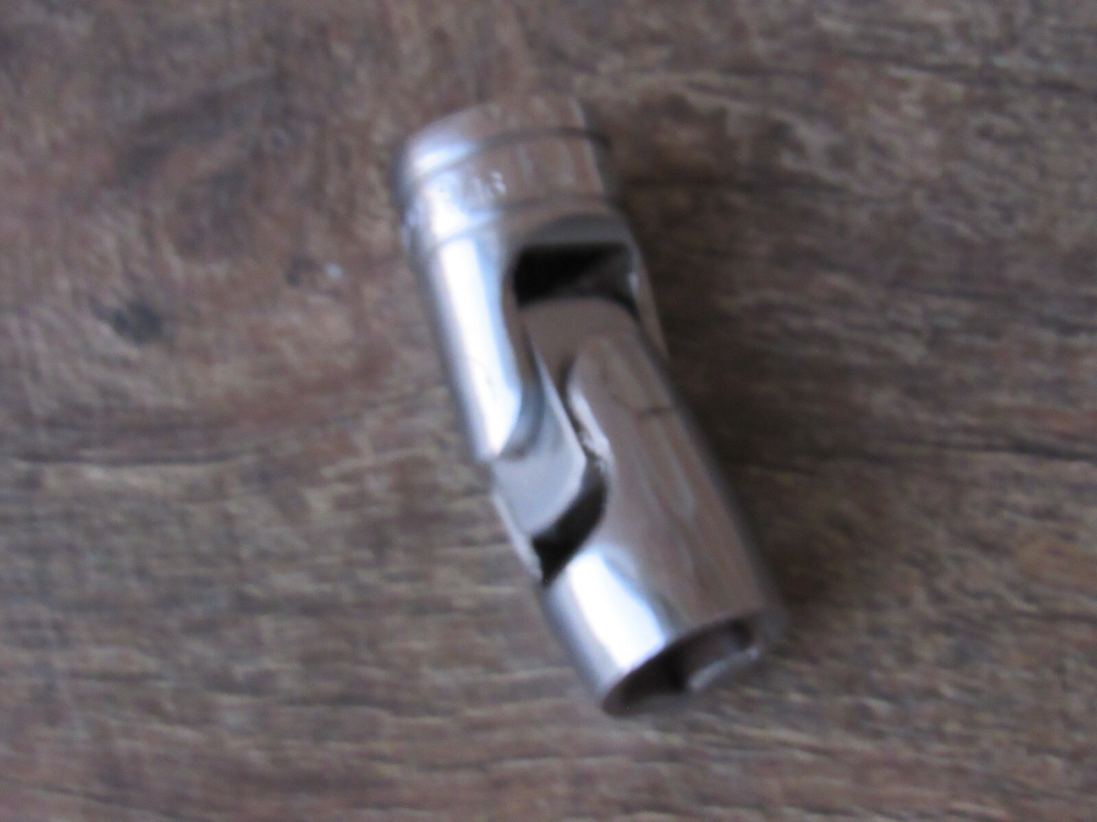 SNAP ON SU18 1/2″ DRIVE 9/16″ 6 PT SAE UNIVERSAL FLEX SWIVEL SOCKET UNDERLINE SU