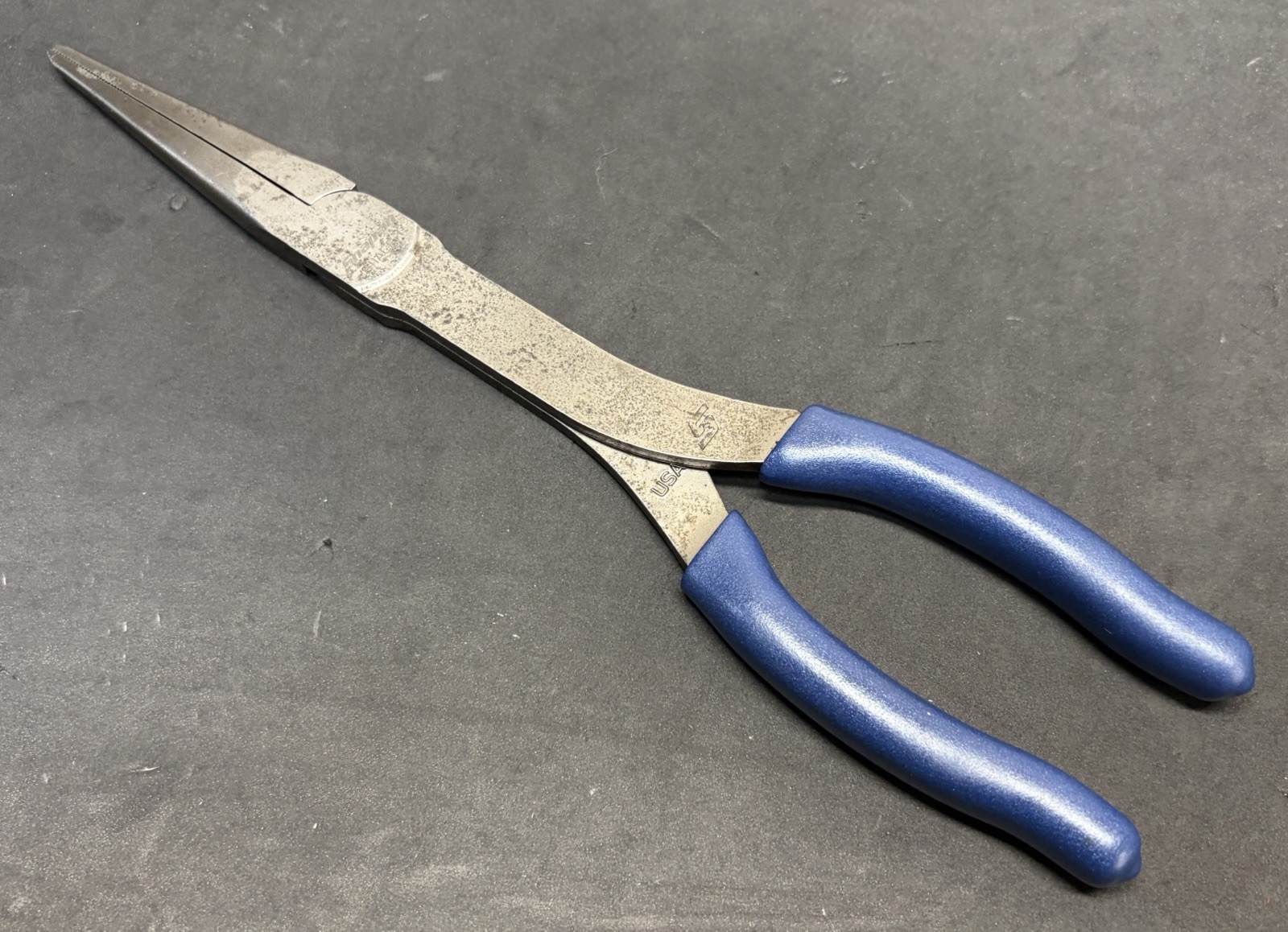 Snap-on Tools METALLIC BLUE Talon Soft Grip 11” Long Needle Nose Pliers 911ACF