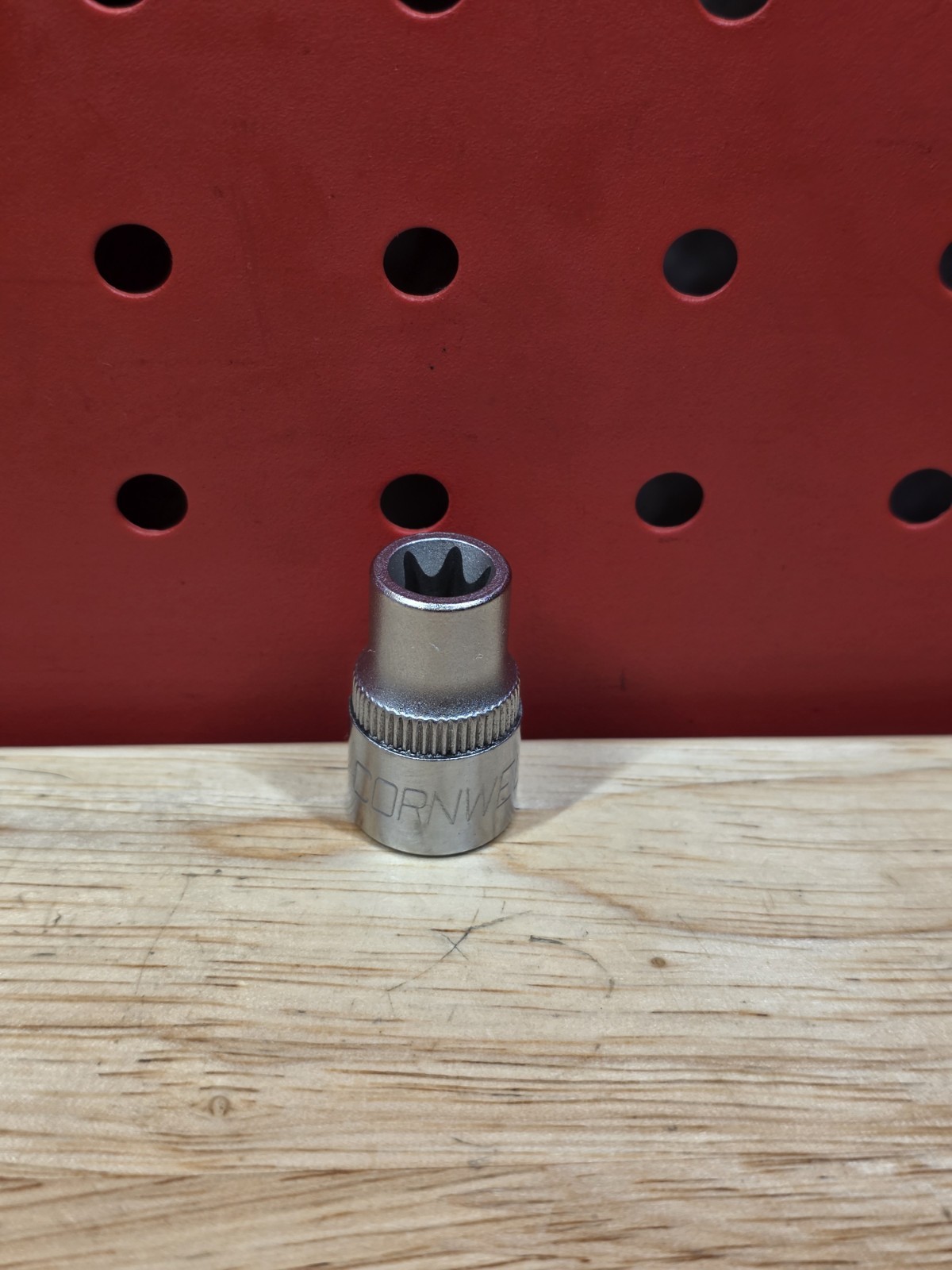 Cornwell CBSE102 E10 Inverted External E Torx Star Socket 3/8″ Drive NICE