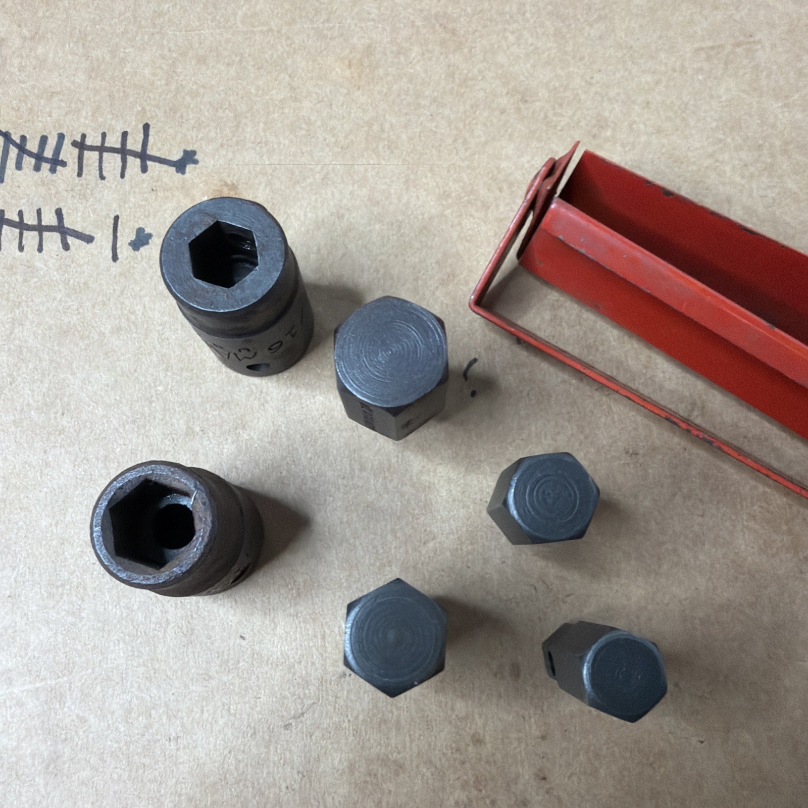 MAC TOOLS 6 PC DRIVE IMPACT SOCKET SET VT-8 METAL TRAY USA