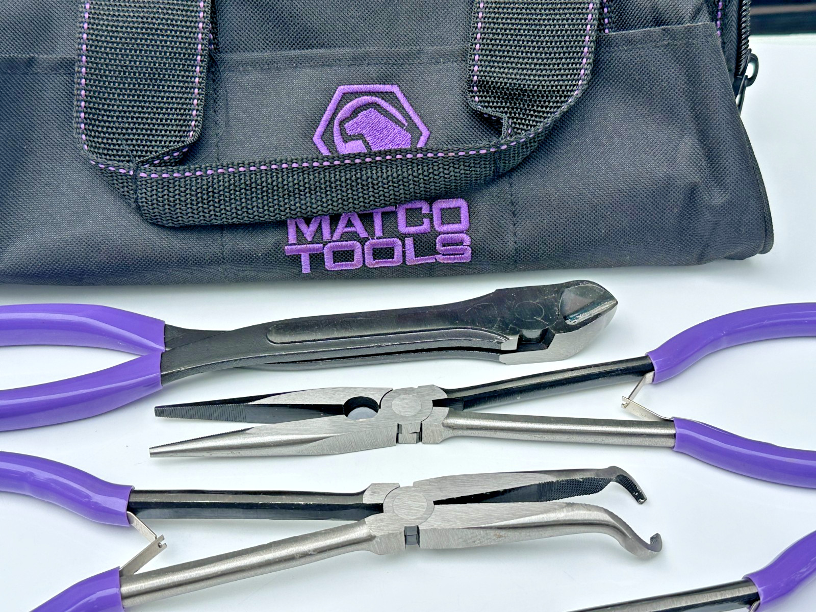 Matco Tools 8pc SPLR8P PURPLE Long Reach & Mini Pliers Set w/ Duffle Bag (NOS)
