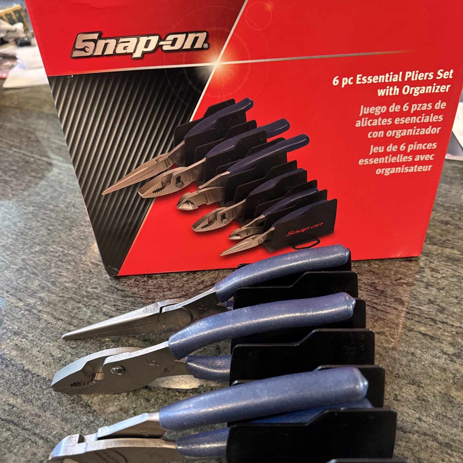 Snap On pl600es1rkmb 6 pc. plier cutter set in tray power blue new