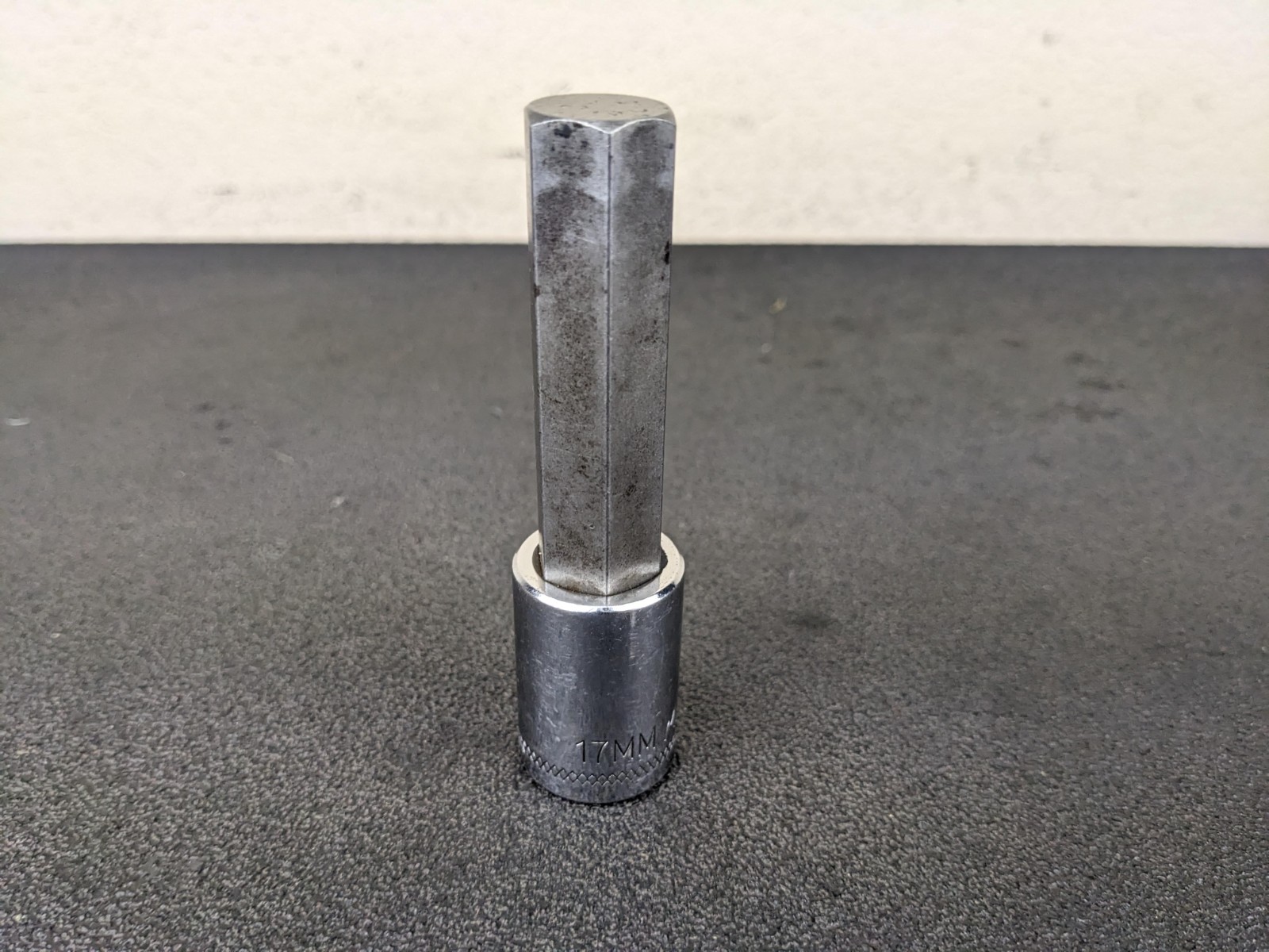 #bd279 Mac Tools VH17MM 17mm Metric Allen Hex Head Bolt Driver Socket 1/2″ Drive