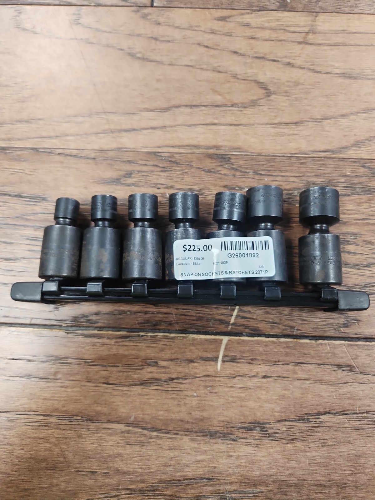 SNAP ON 7-Pc 3/8″ Dr 6-Pt Flank Drive® Shallow Impact Impact Swivel Socket Set