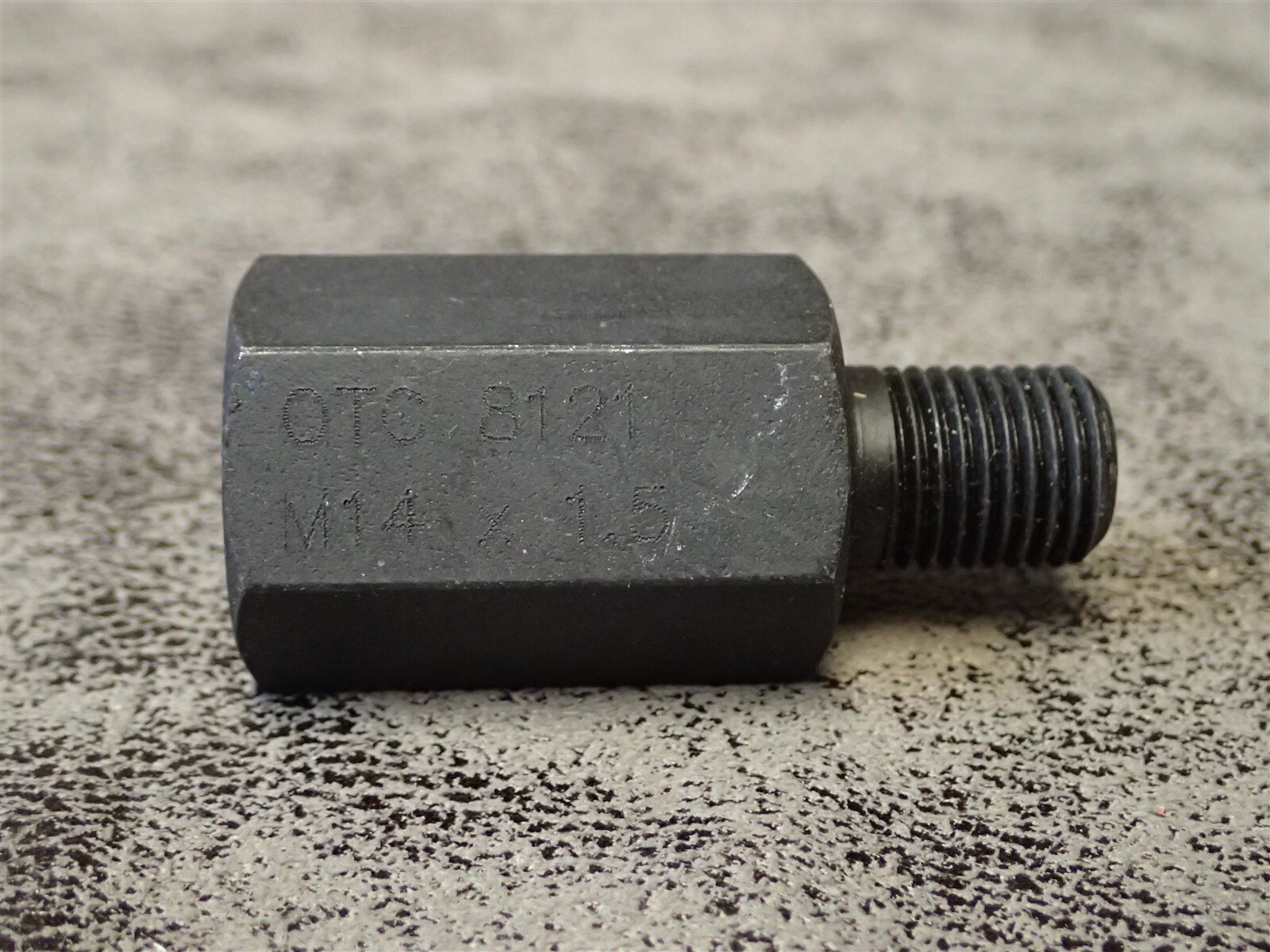 OTC 8122 Threaded Adapter M14 x 2.0 Metric Thread Adapter Internal/External BN2