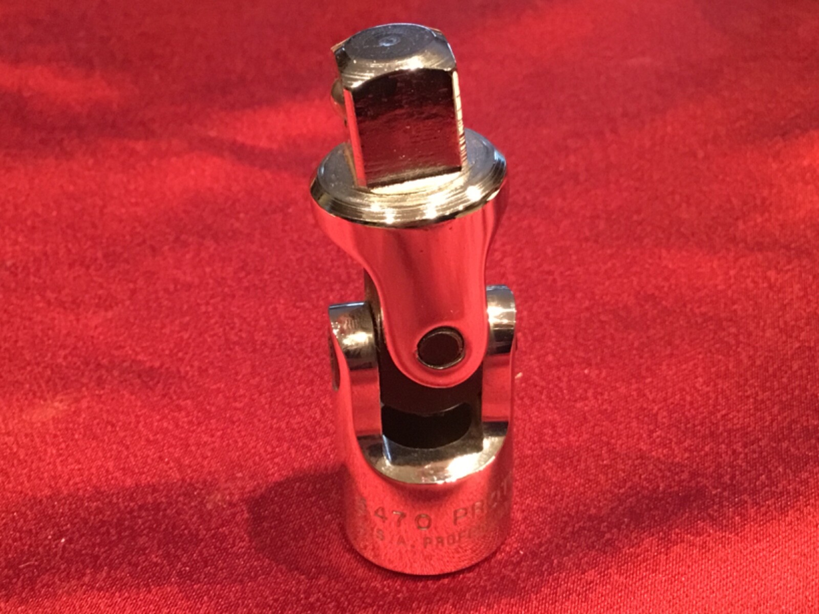 PROTO Professional 5470 1/2″ Drive Universal Joint Swivel Socket
