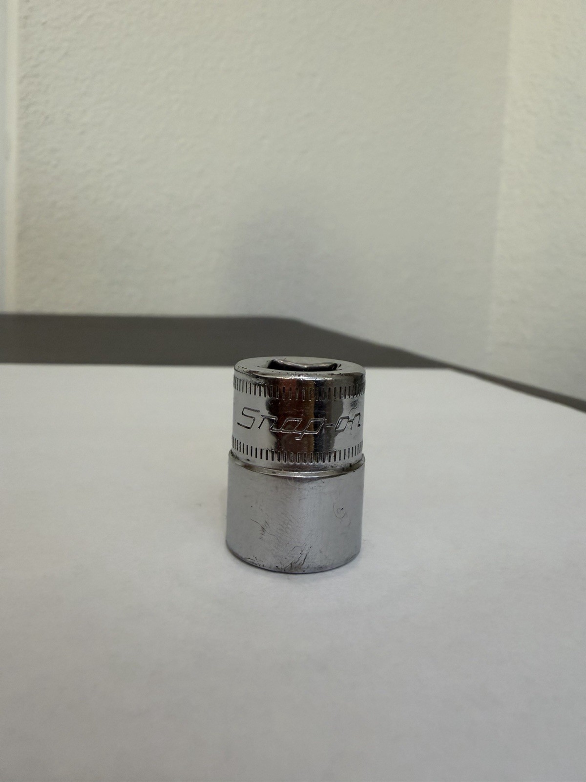 Snap-On Tools 3/8″ Dr. 14mm Metric 6 Point Shallow Chrome Socket FSM141A USA
