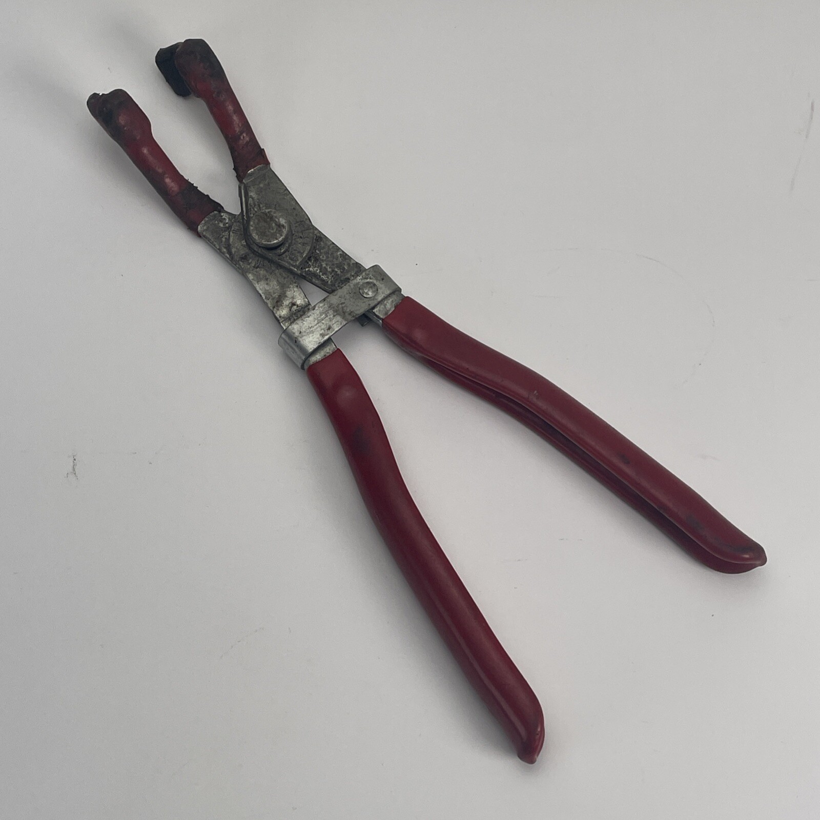 Blue Point YA-824B Spark Plug Boot Puller Pliers 45 Degree Red Vinyl Handle USA