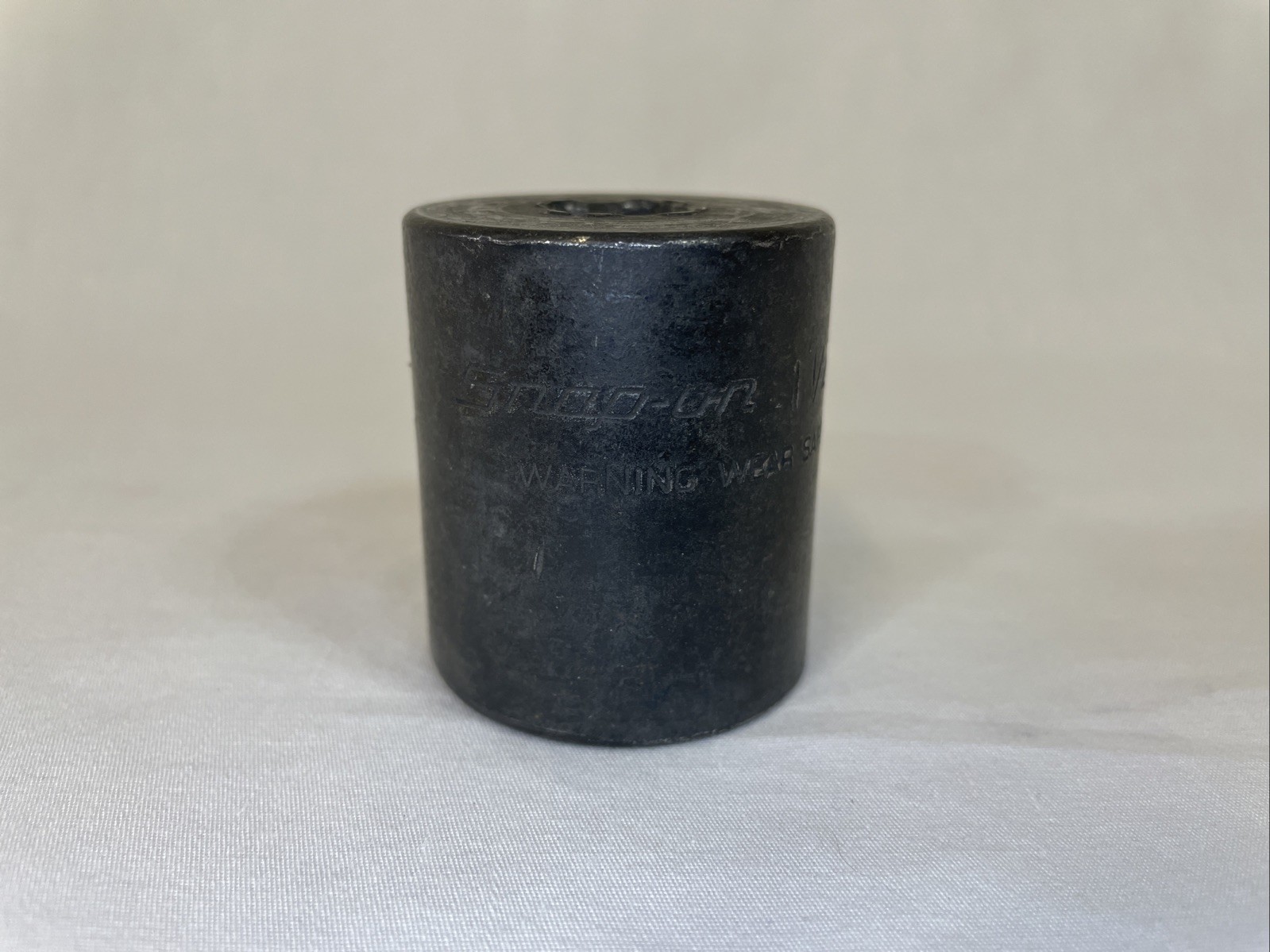 Snap-on Tools IM400 Impact Socket 1-1/4″ Black Oxide 1/2 Drive 6 Point 2003