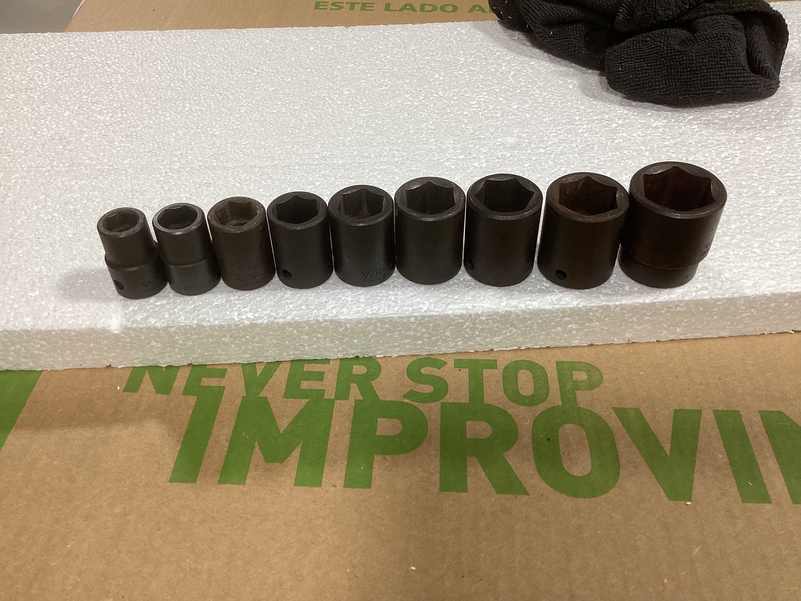 WRIGHT Tools 1/2″ Drive SAE Impact Socket Set 1/2 – 1 1/16 Tray 9 sockets