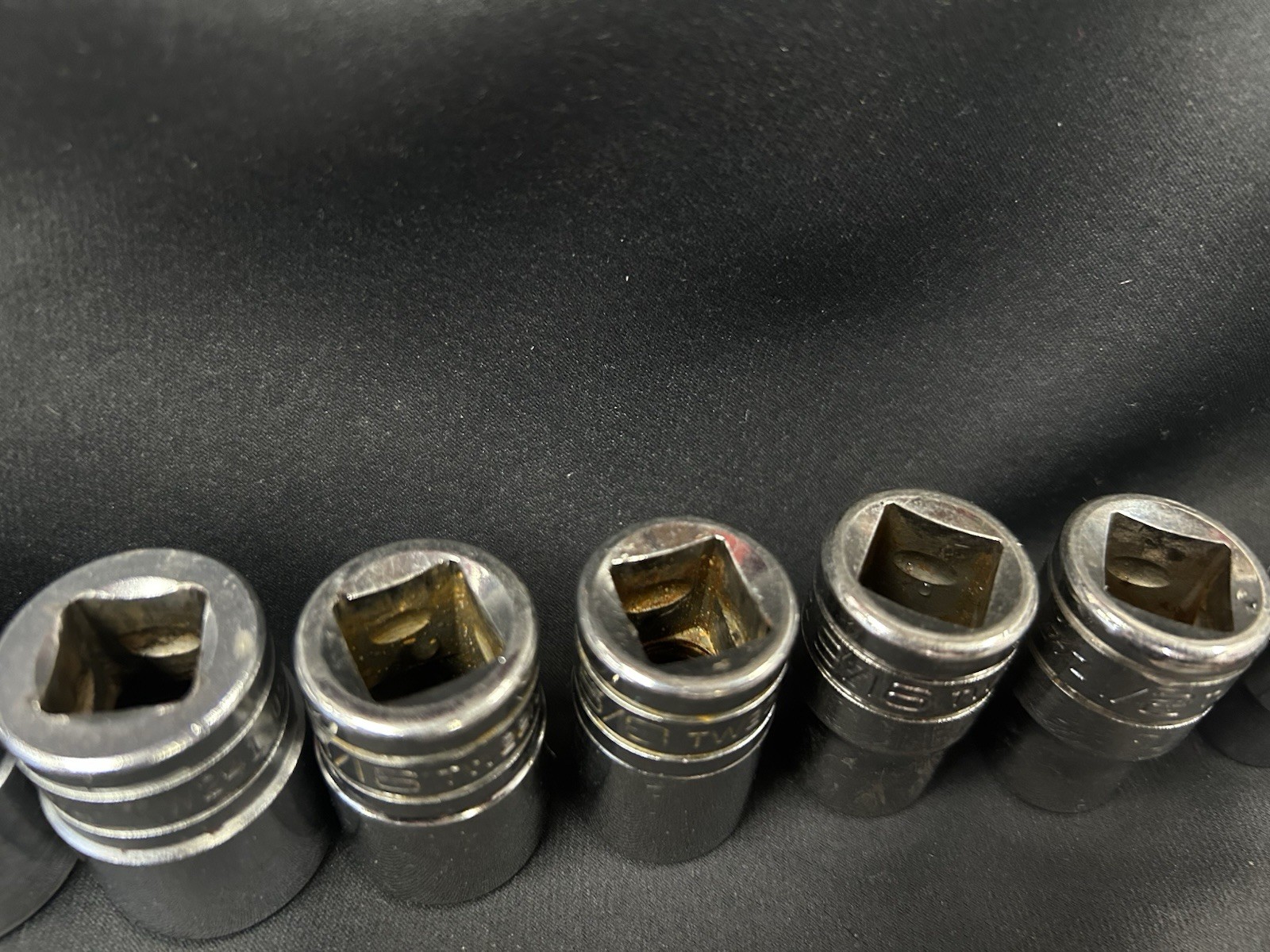 Snap on 13 pc1/2″ Drive 6-Point SAE Flank Drive Shallow Socket Set 1 1/4″ – 3/8″