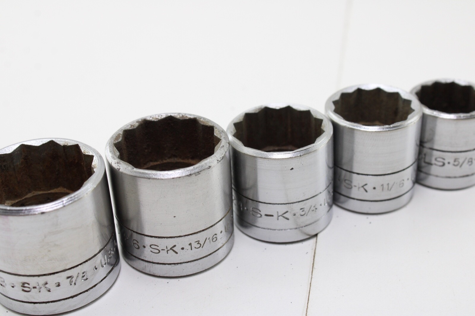 S-K Tools 45128-45112 7/8″-3/8″ 3/8″ Drive 9 Piece 12/6 Point Sockets Set USA