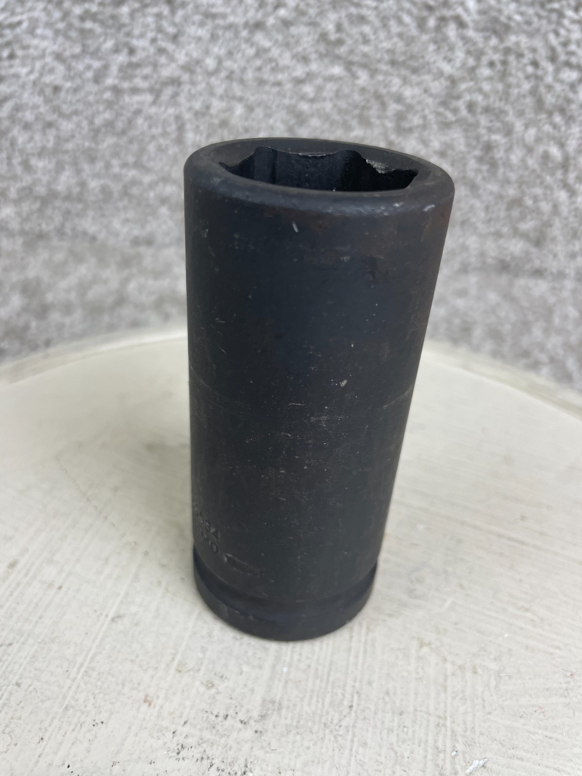 Heavy Duty Deep Impact Socket High Torque Applications 1-1/16 Inch 669534