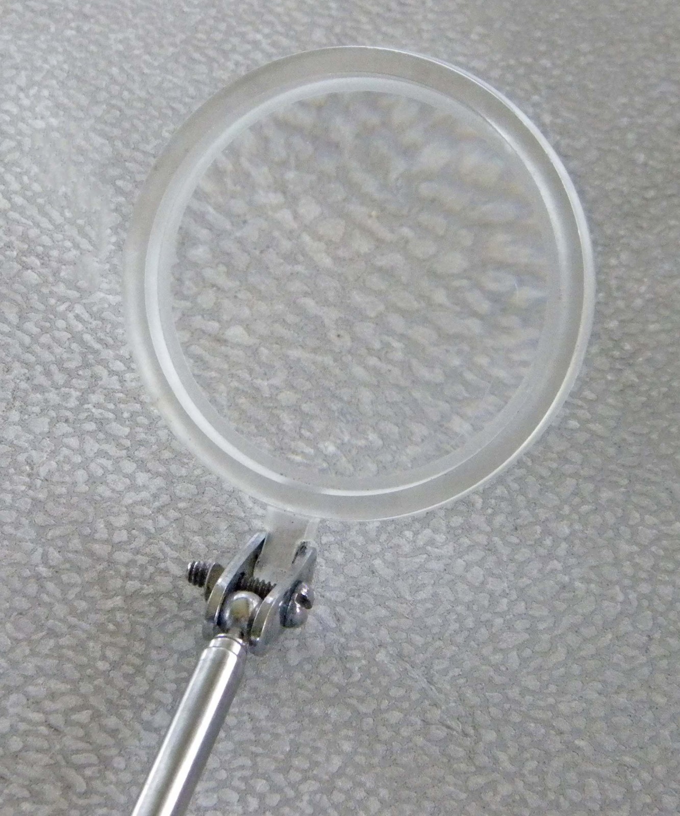 Mac Tools USA MMG2 Telescoping Expandable Inspection Magnifying Glass 14″ to 36″
