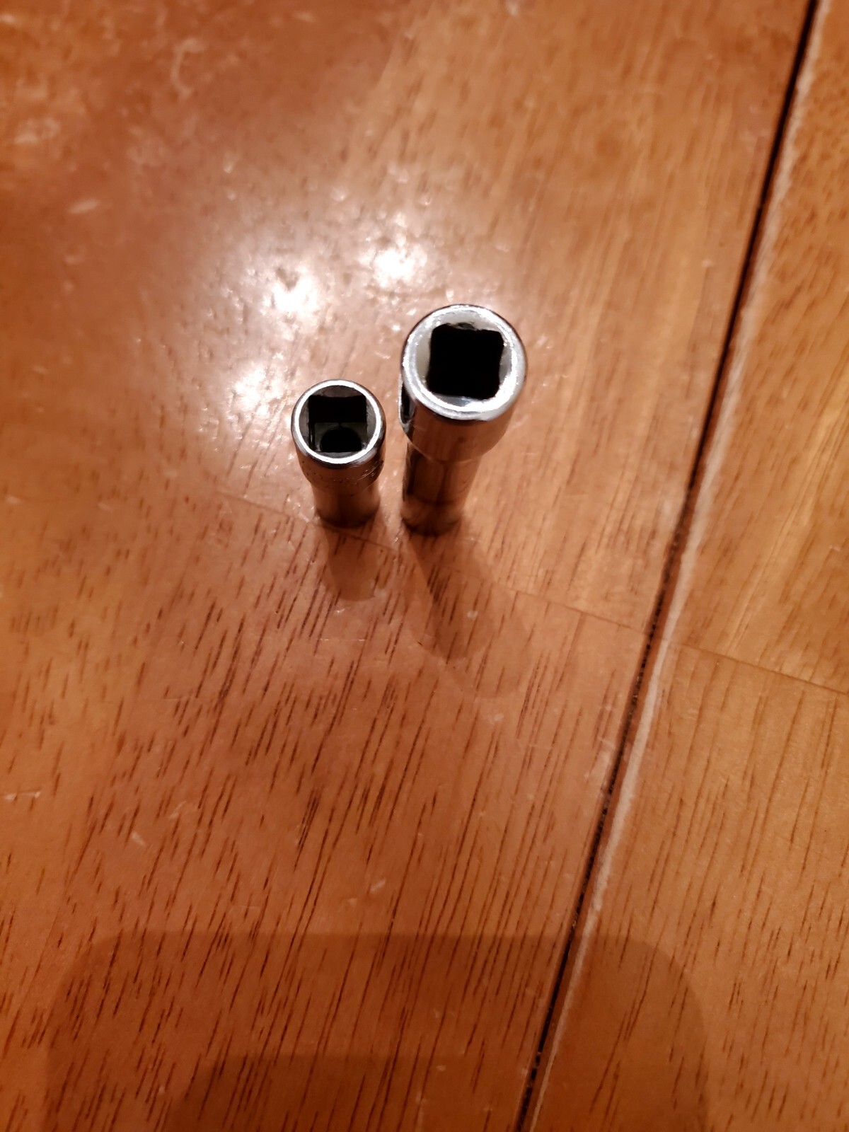 Snap On 1/4 Drive 1/4 12PT Semi Deep/Deep Sockets Lot Of 2