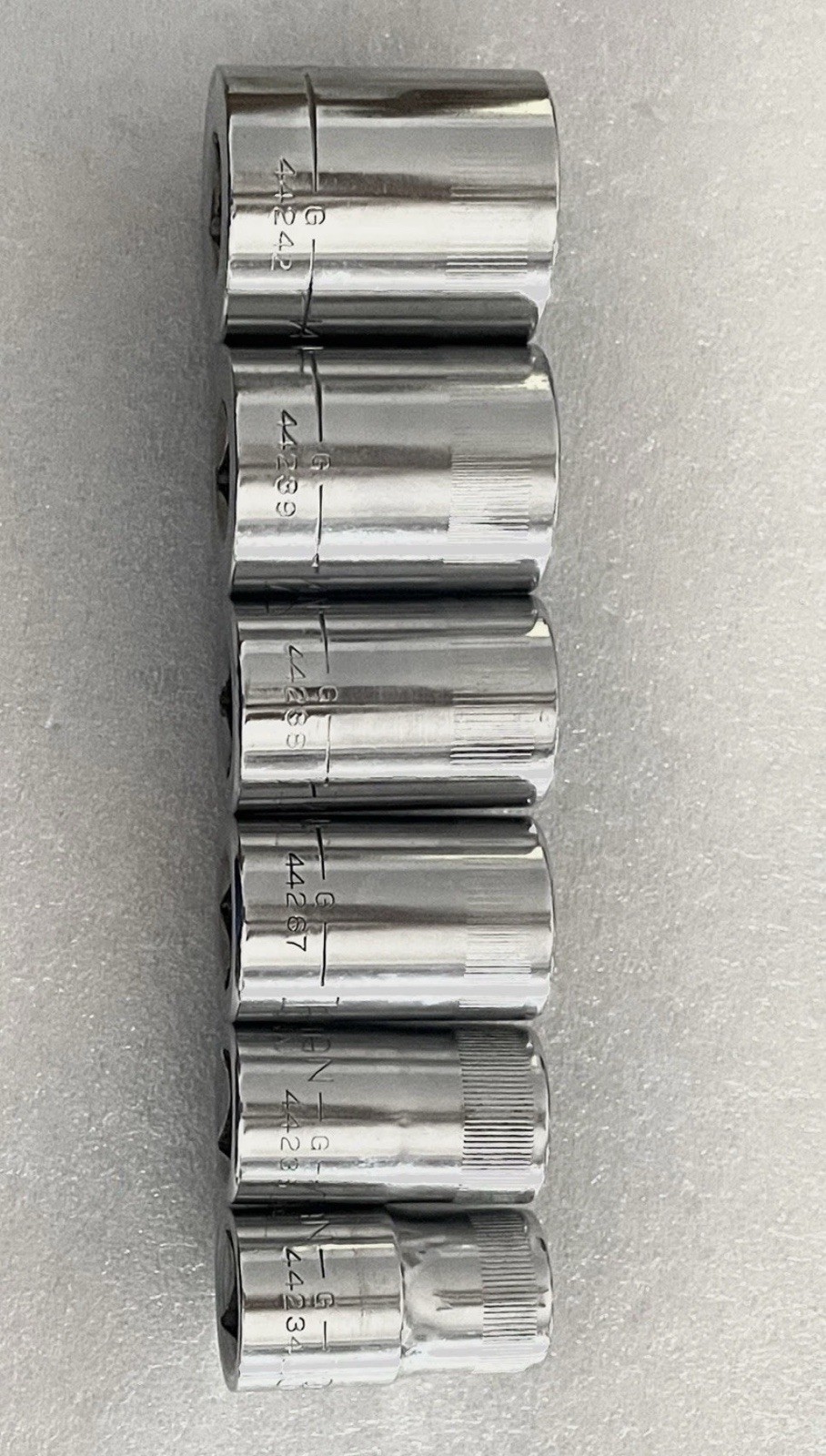 VTG. CRAFTSMAN SET OF 6 G SERIES 12 POINT 1/2” DRIVE METRIC SOCKET SET 13MM-22MM