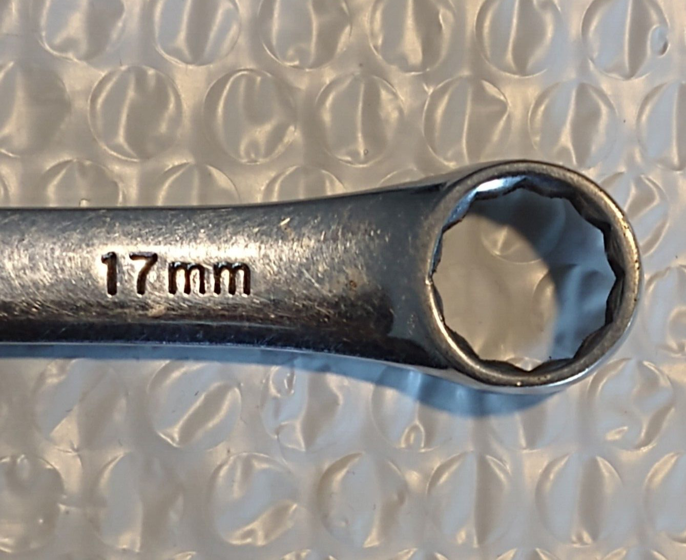 SK TOOLS USA 88317, 17MM. COMBINATION WRENCH, 12 POINT, 7.5″ LONG.