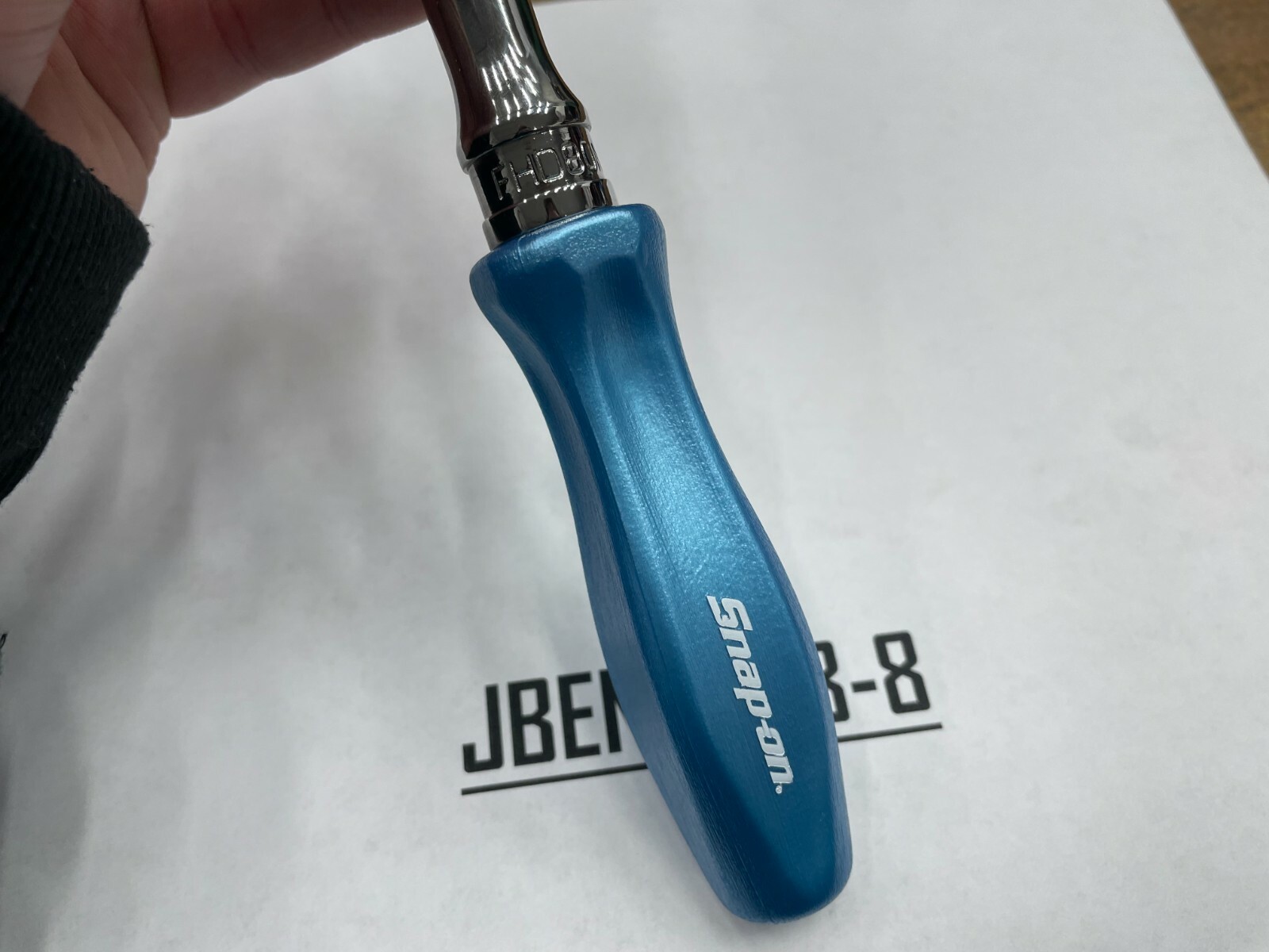 Snap-on Tools PEARL BLUE 3/8″ Drive Hard Grip Multi-Position Ratchet FHD80MPPB