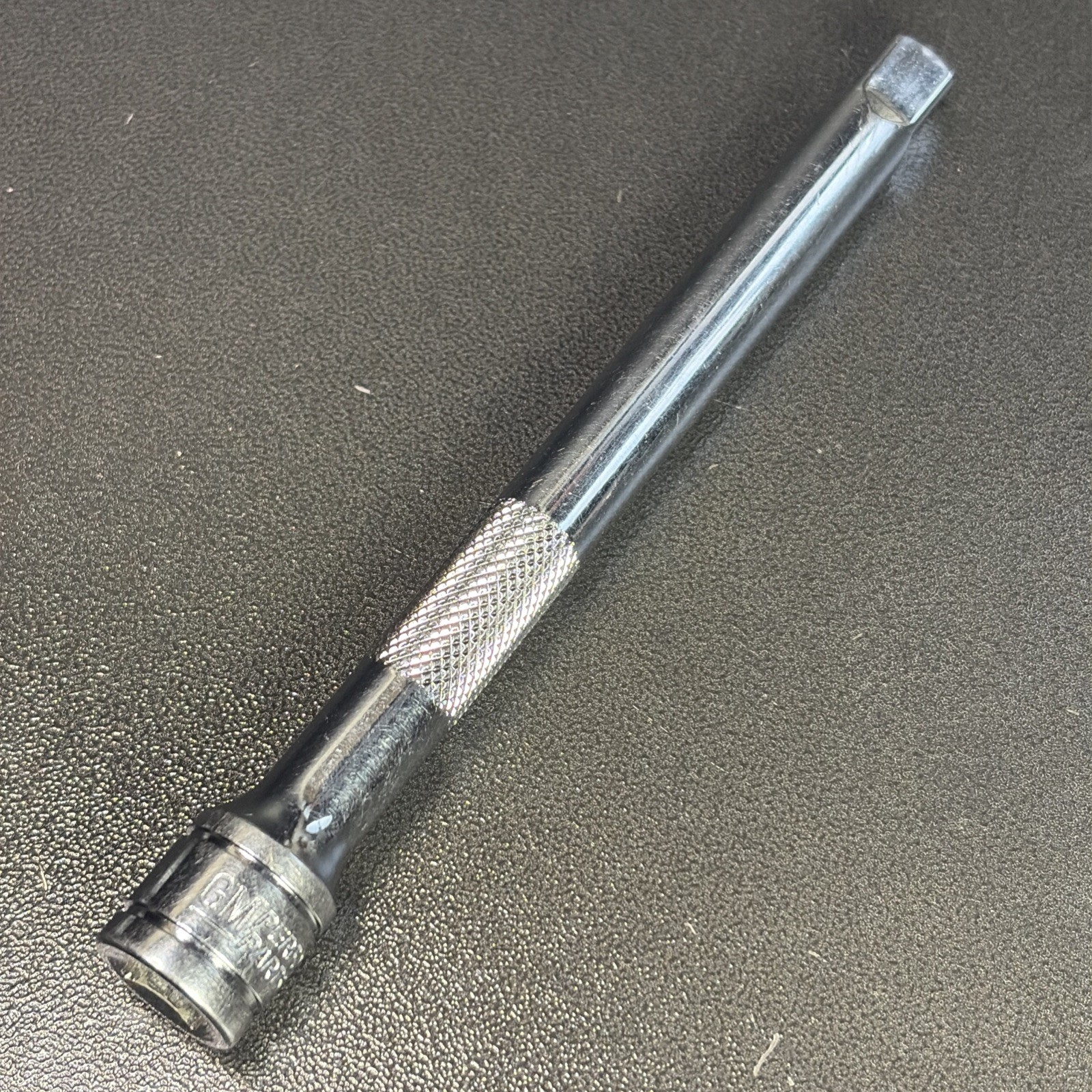 GM Performance Parts 32604 3/8″ Drive 5.75″ Knurled Chrome Socket Extensions