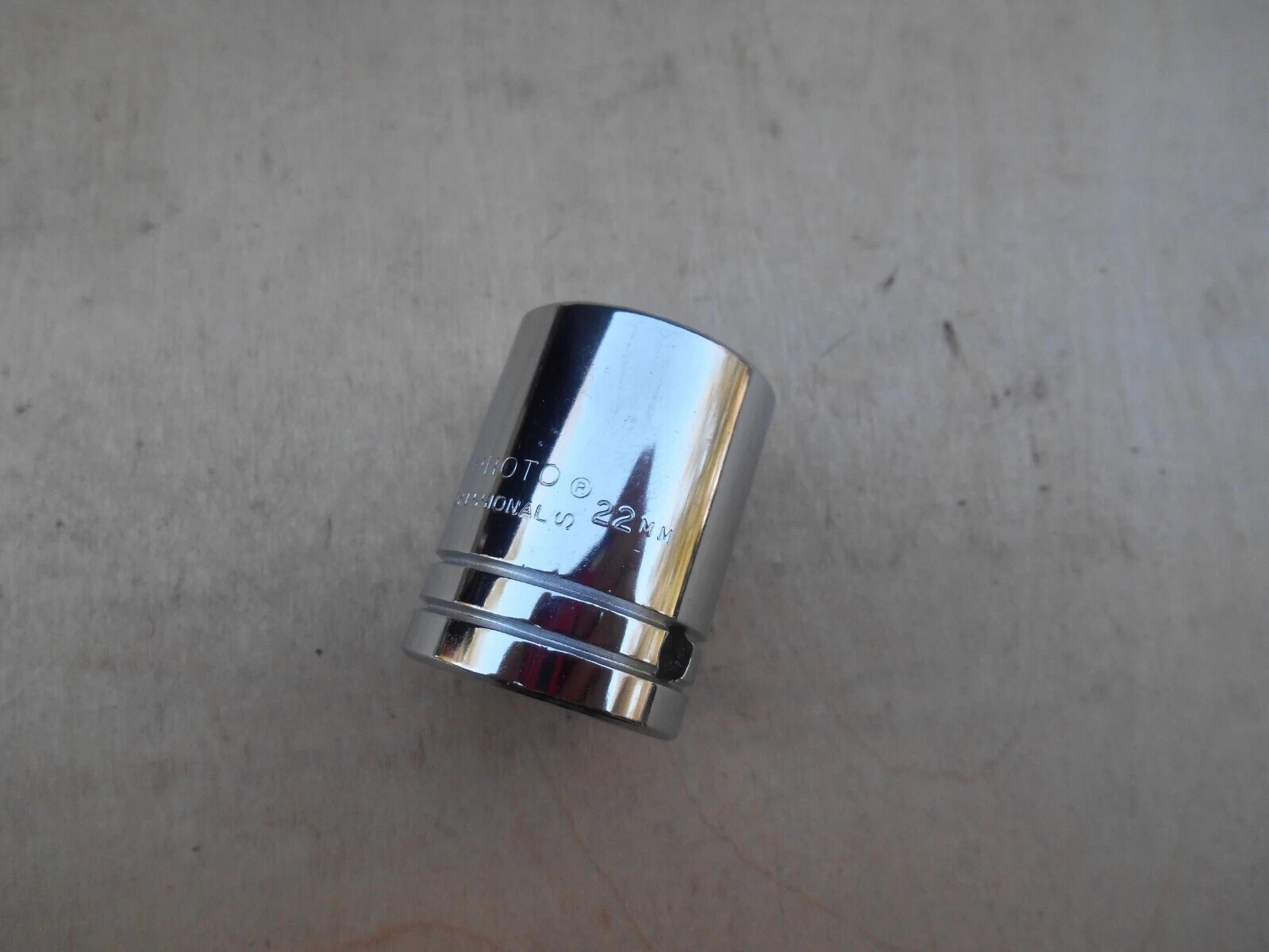 NEW 1/2″ DRIVE 22mm Std. SOCKET, 12-point, POLISHED CHROME, PROTO # 5422M