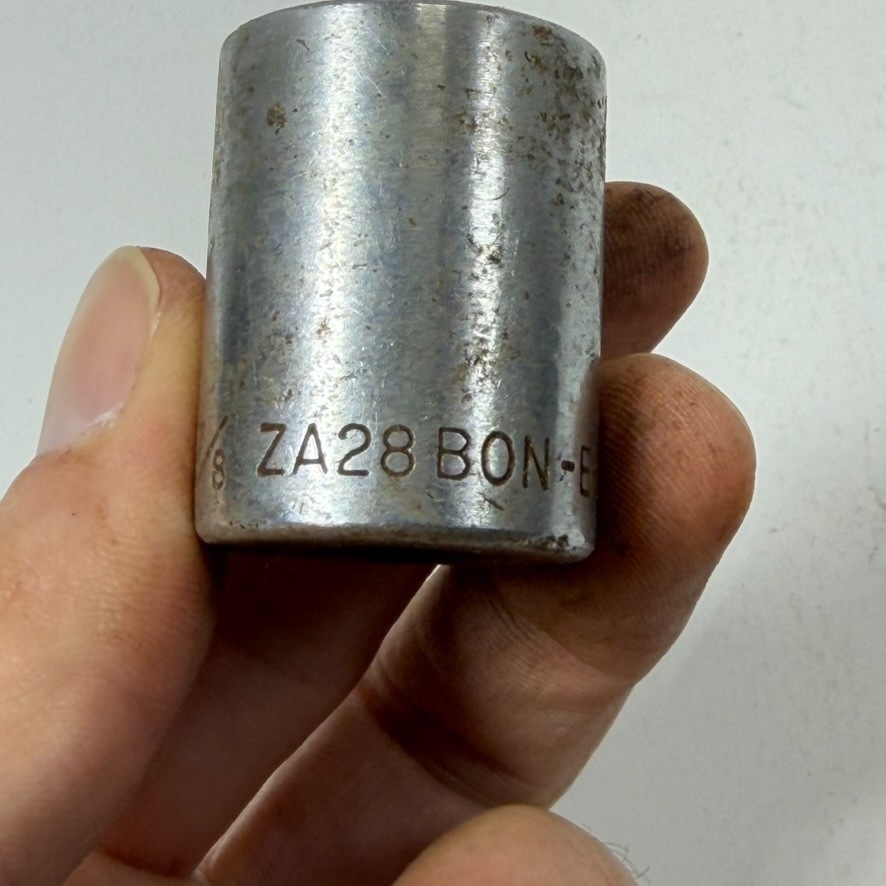 Vintage Bon-E-Con USA 1/2″ Drive 7/8″ 12-Point Socket ZA28