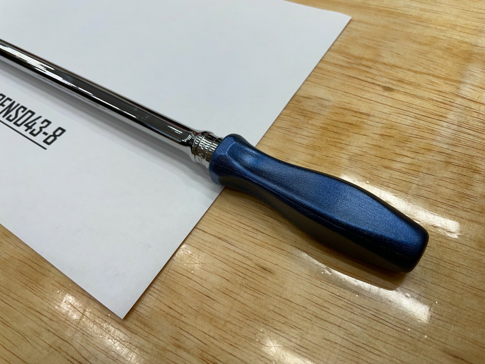 Snap-on Tools POWER BLUE 3/8″ Drive Hard Grip Extra-Long Fixed Ratchet FHLLD80MB