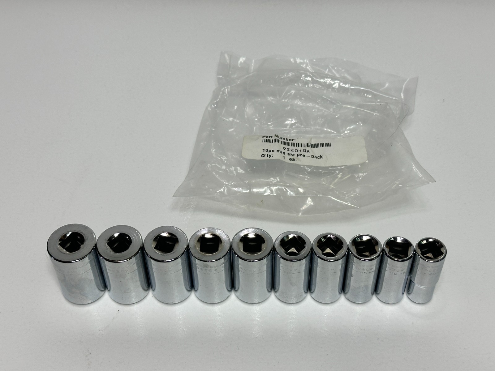 Craftsman USA 43239 GK (RARE) 10pc 3/8″ Drive Metric Mid-Length Socket Set 10-19