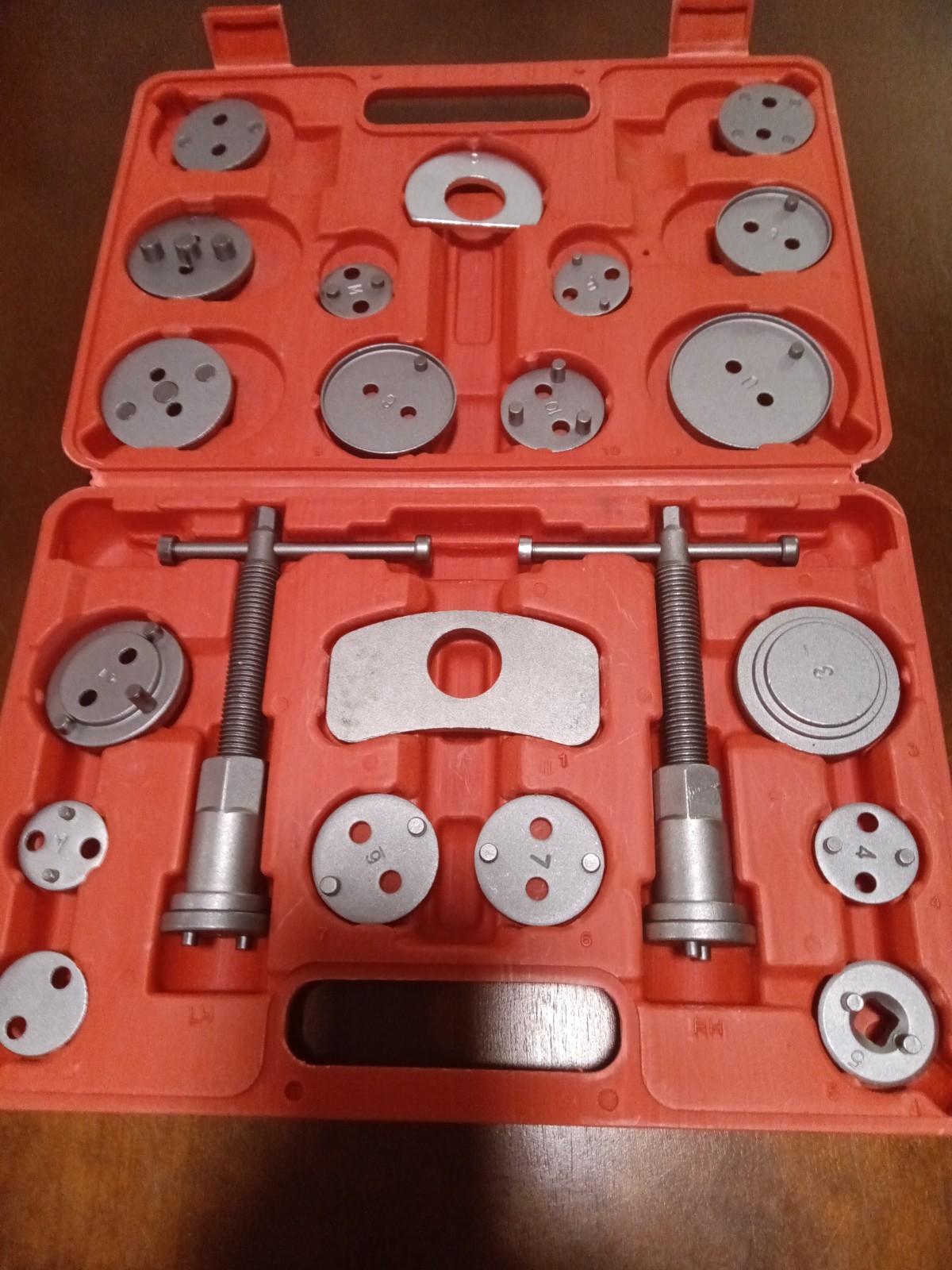 22 Pcs Universal Disc Brake Caliper Wind Back Piston Auto Rewind Repair Tool Kit