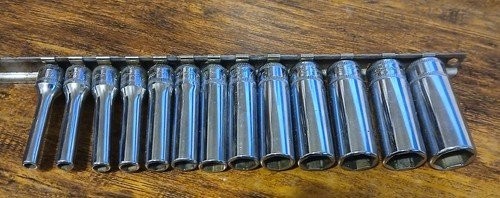 Snap-On STMM 4-15 1/4″ Drive 6-Point Metric Deep Socket Set, 13 Pc