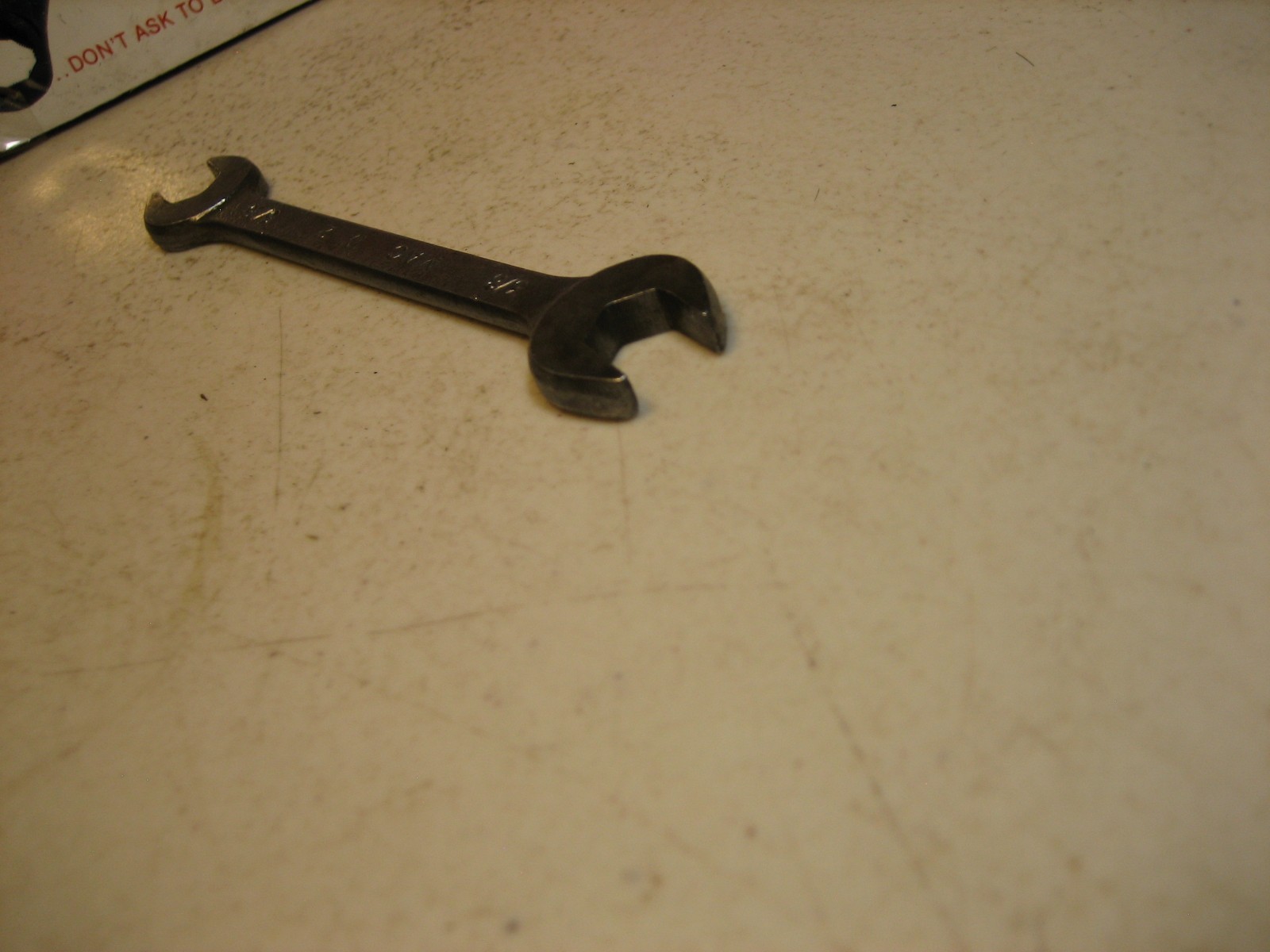 MAC 5/16″ x 3/8″ Double Open End Wrench D2